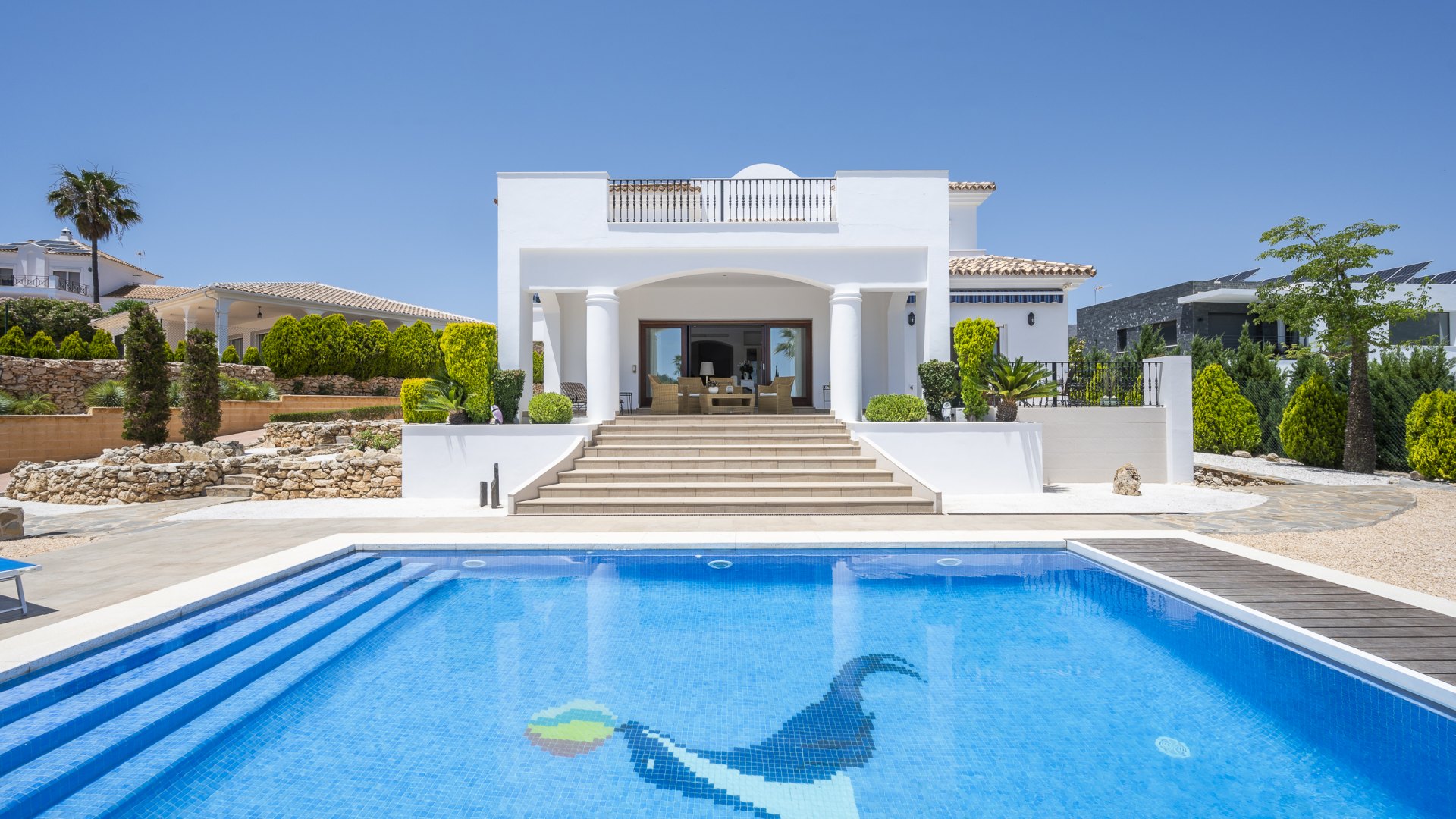 Villa de estilo andaluz junto a La Cala golf club