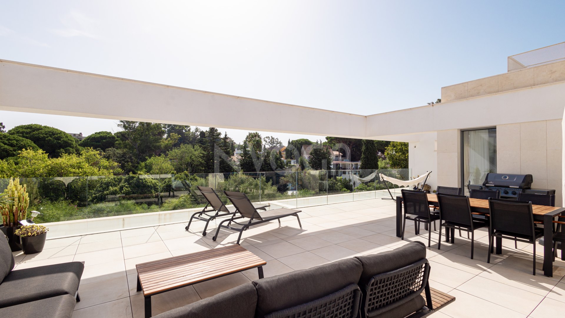 Penthouse for sale in Estrella del Mar, Marbella East