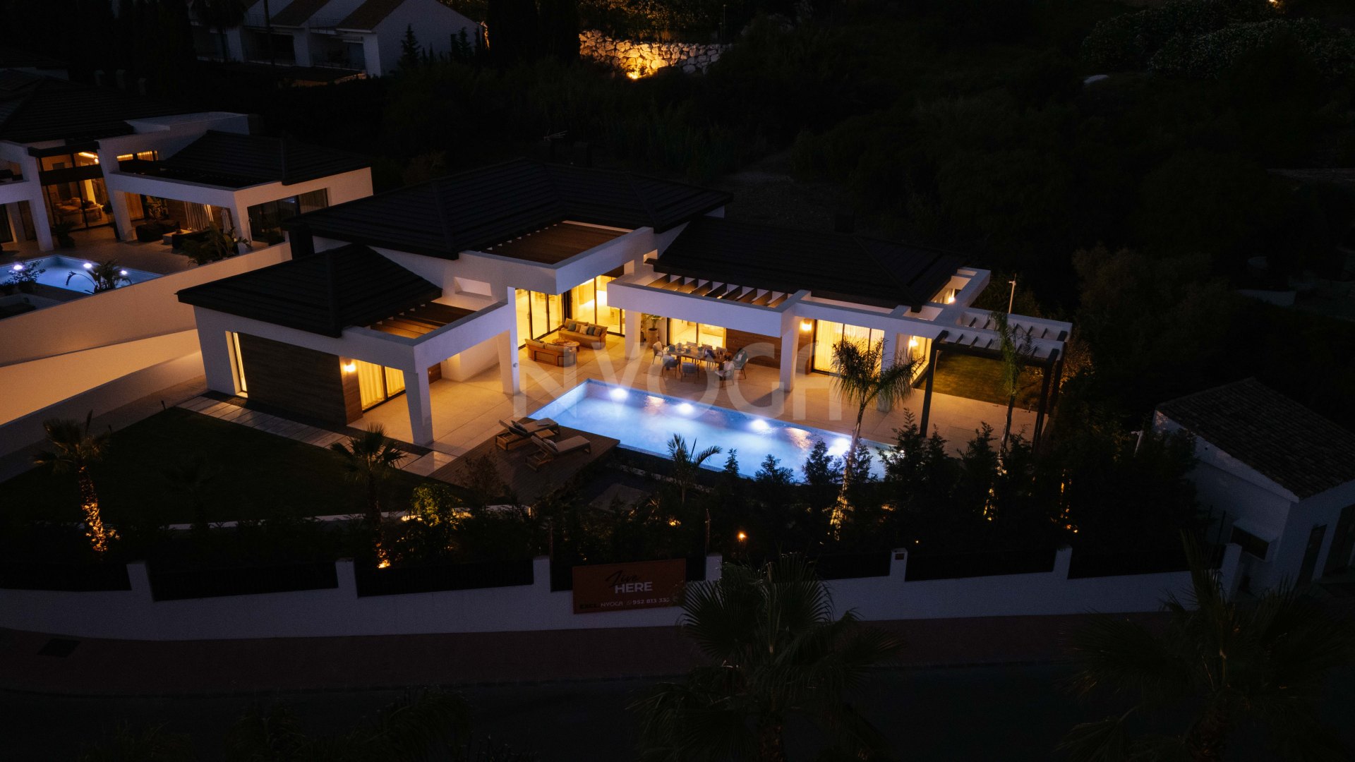 Villa for sale in Nueva Andalucia, Marbella