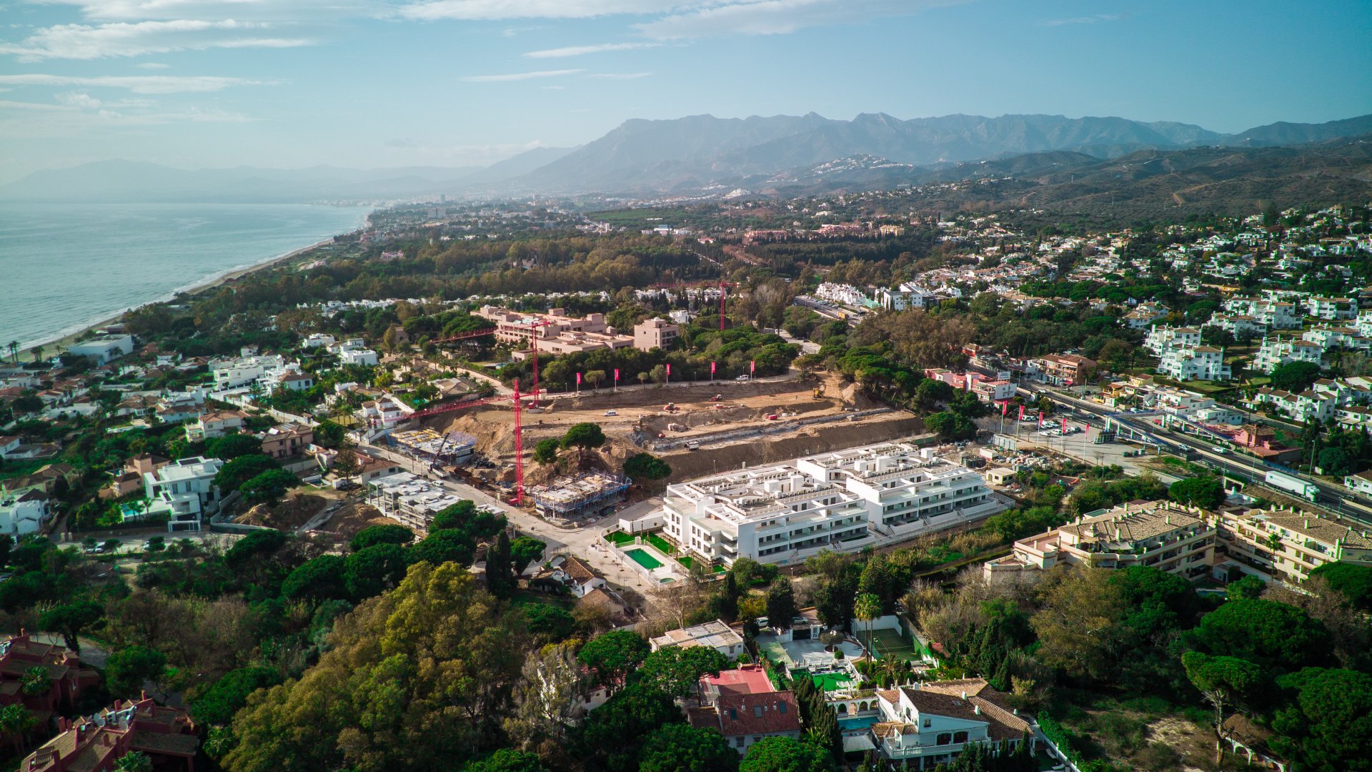 CONSTRUCTION STARTED!!! Fantastic townhouse located in the new housing development Estrella del Mar Villas Marbella.