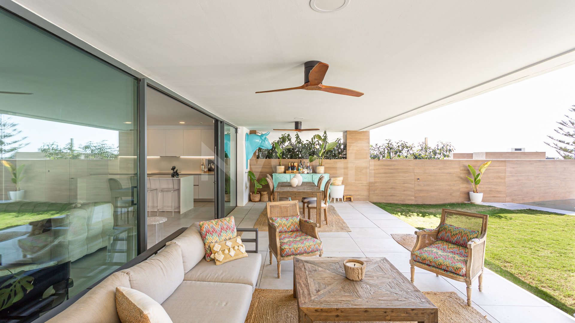 Spacious Apartment with Private Garden and Pool Next to Cabopino Golf, East Marbella
