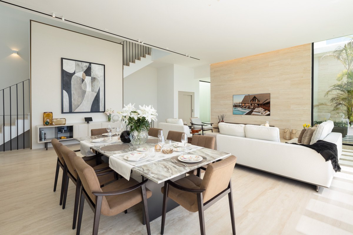 Villa Moderna Exclusiva con Vistas Panorámicas en Los Flamingos, Benahavís