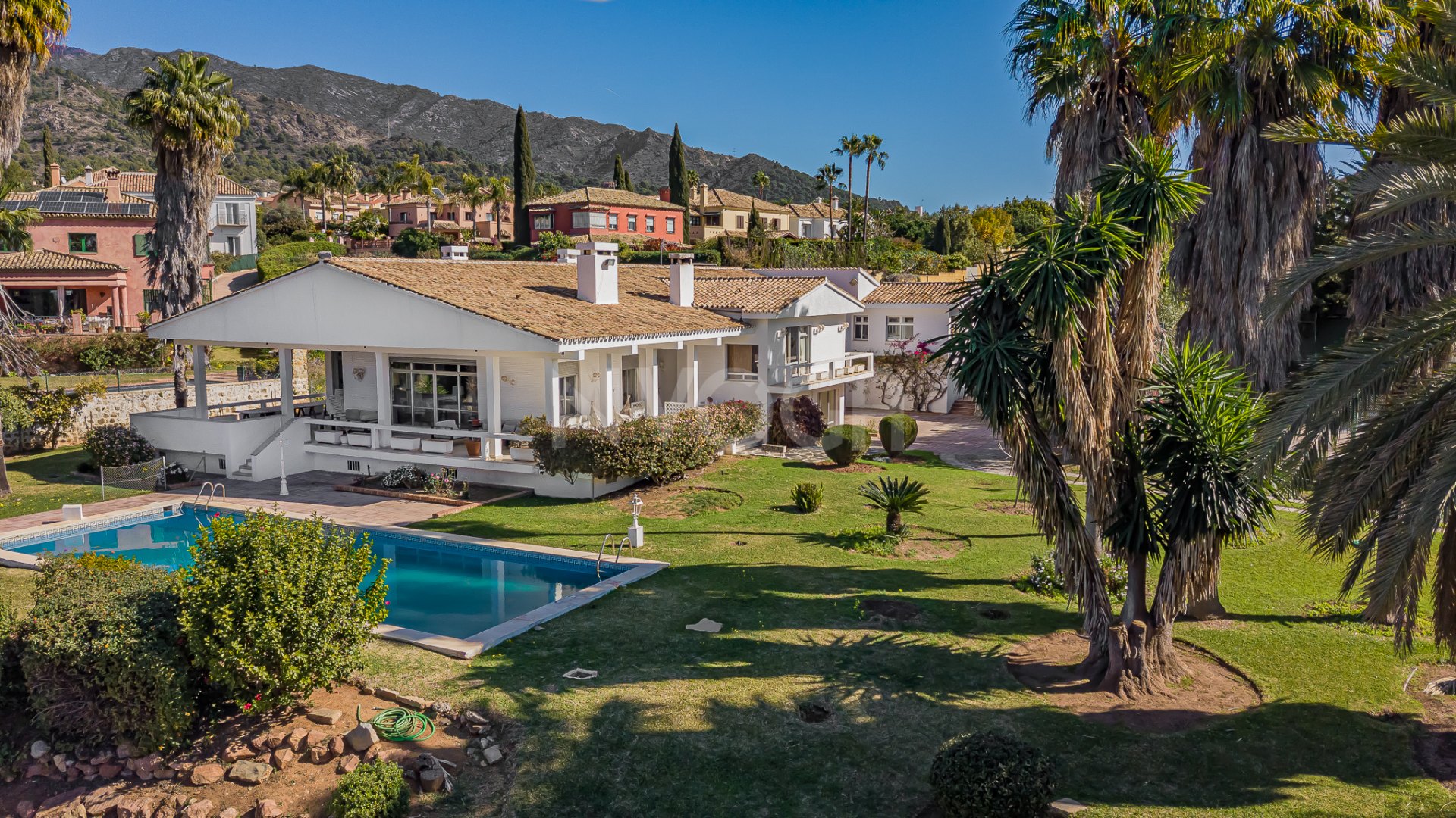 A Unique Andalusian Retreat with Sea Views in El Mirador, Marbella