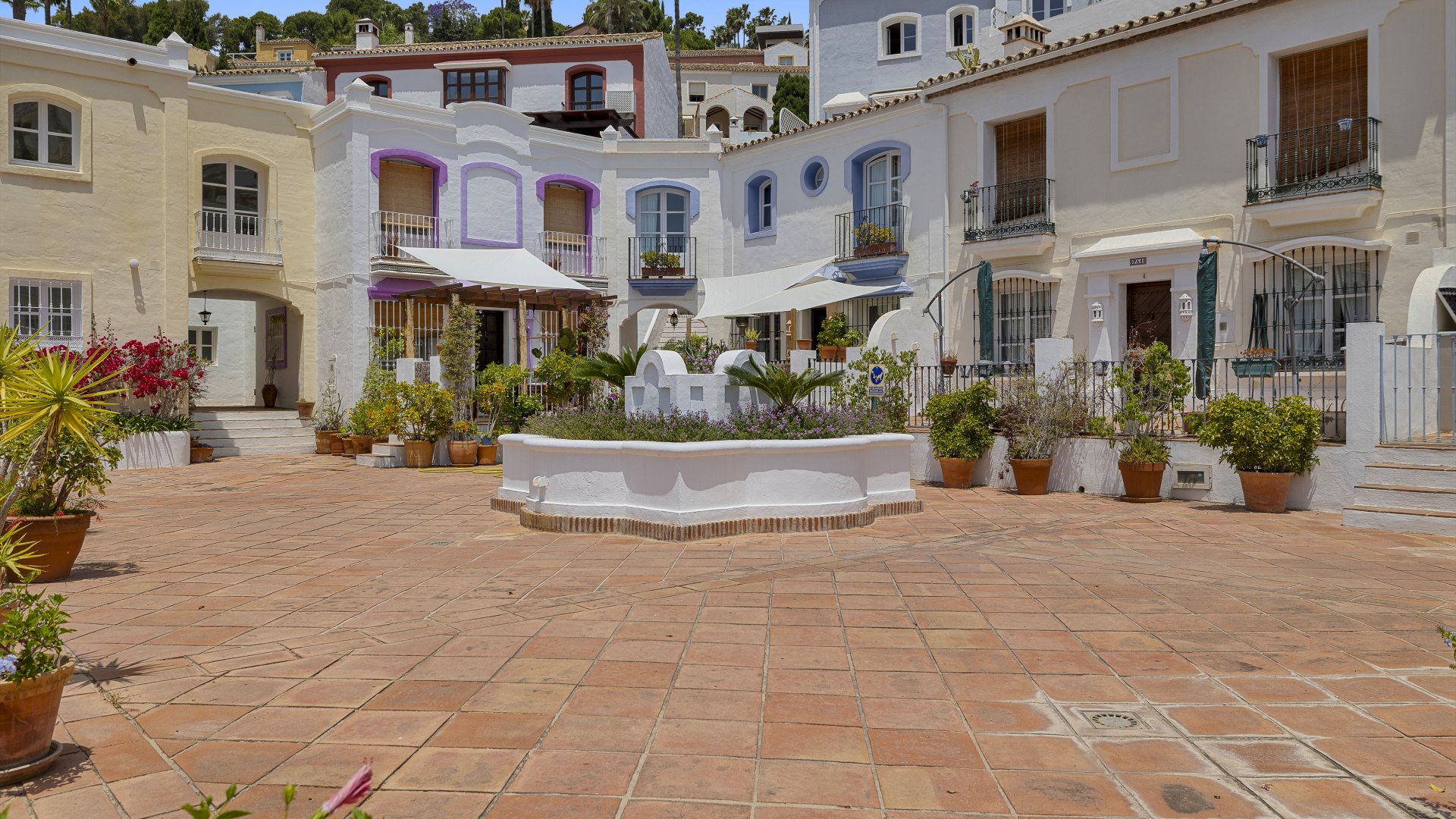 Charming Townhouse in La Perla de la Heredia – Benahavís