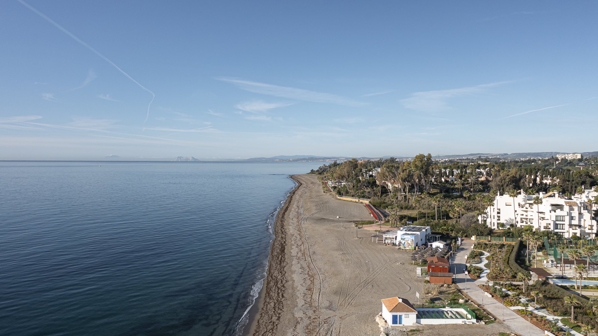 Penthouse Perfection – Beachfront Luxury in Bahía del Velerín