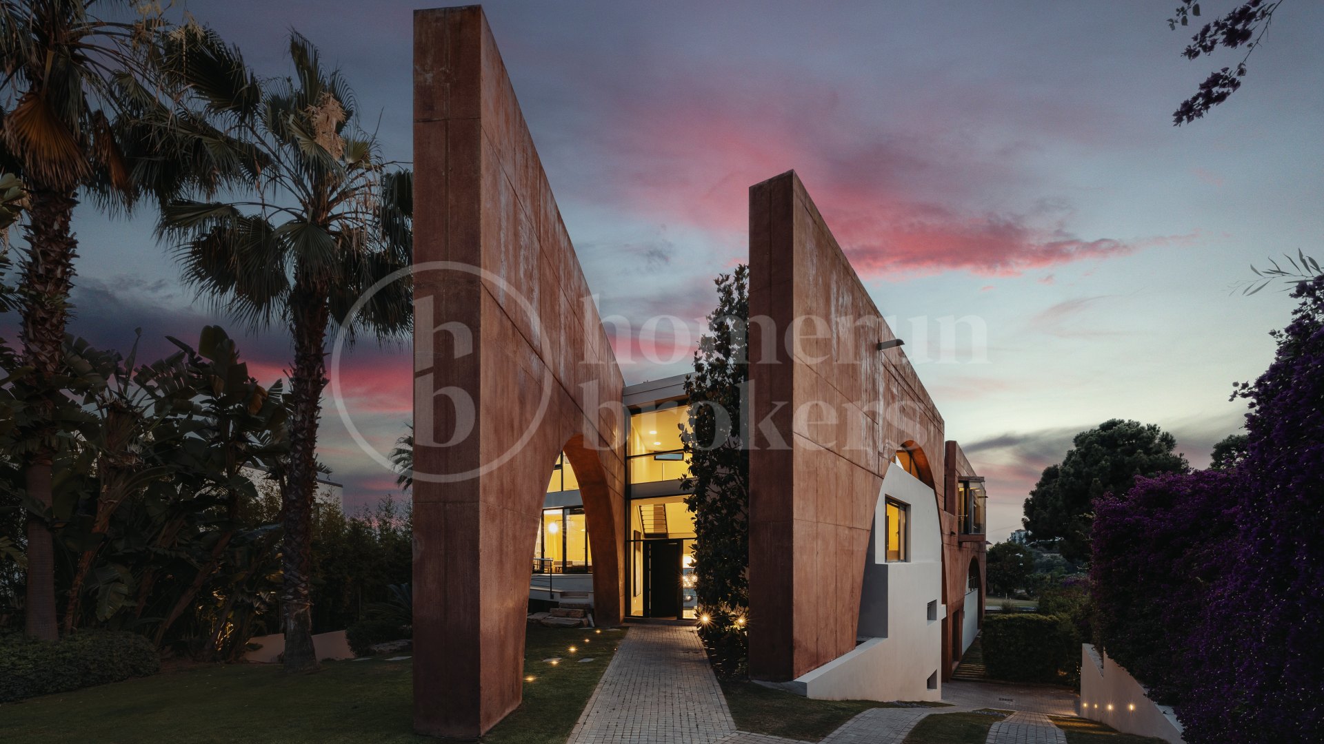 Villa Futura - Spektakulär lyxvilla med ekologiskt fokus och fantastisk utsikt