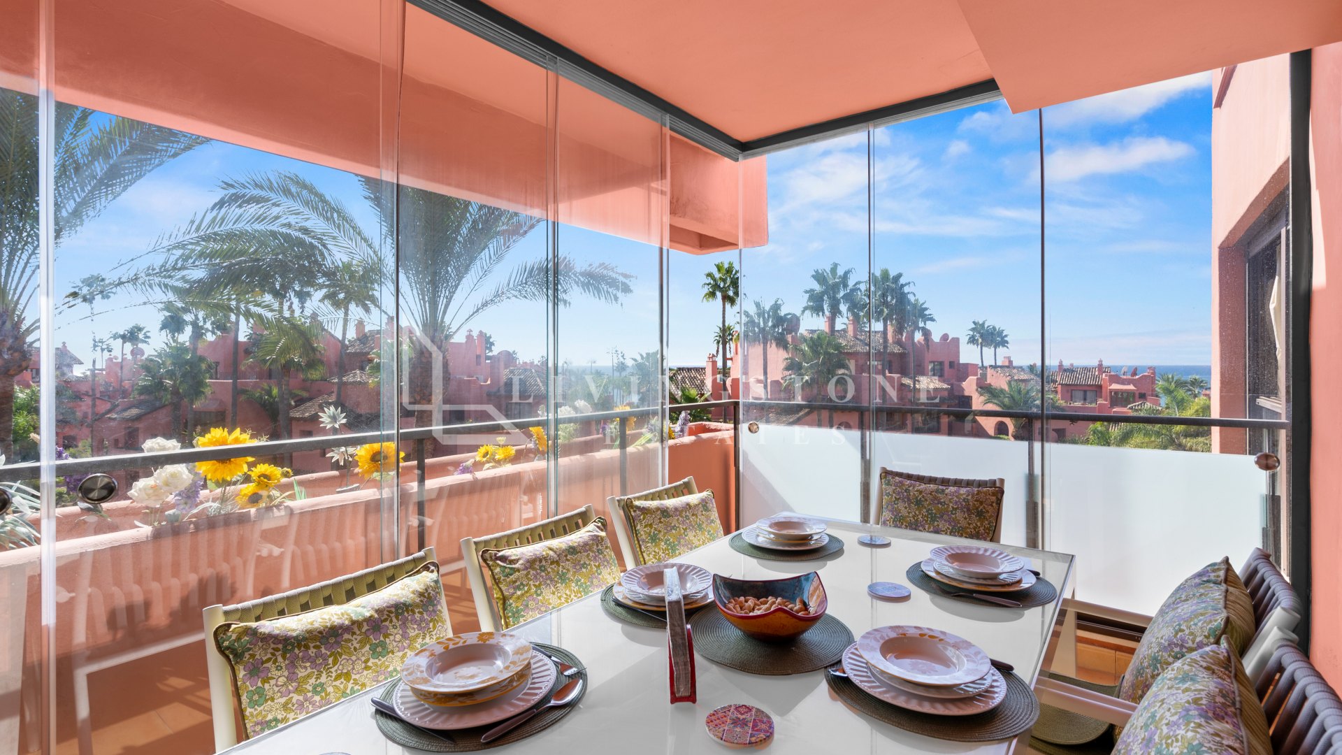 Elegant Three-Bedroom Apartment with Sea Views in Las Salinas, Estepona East
