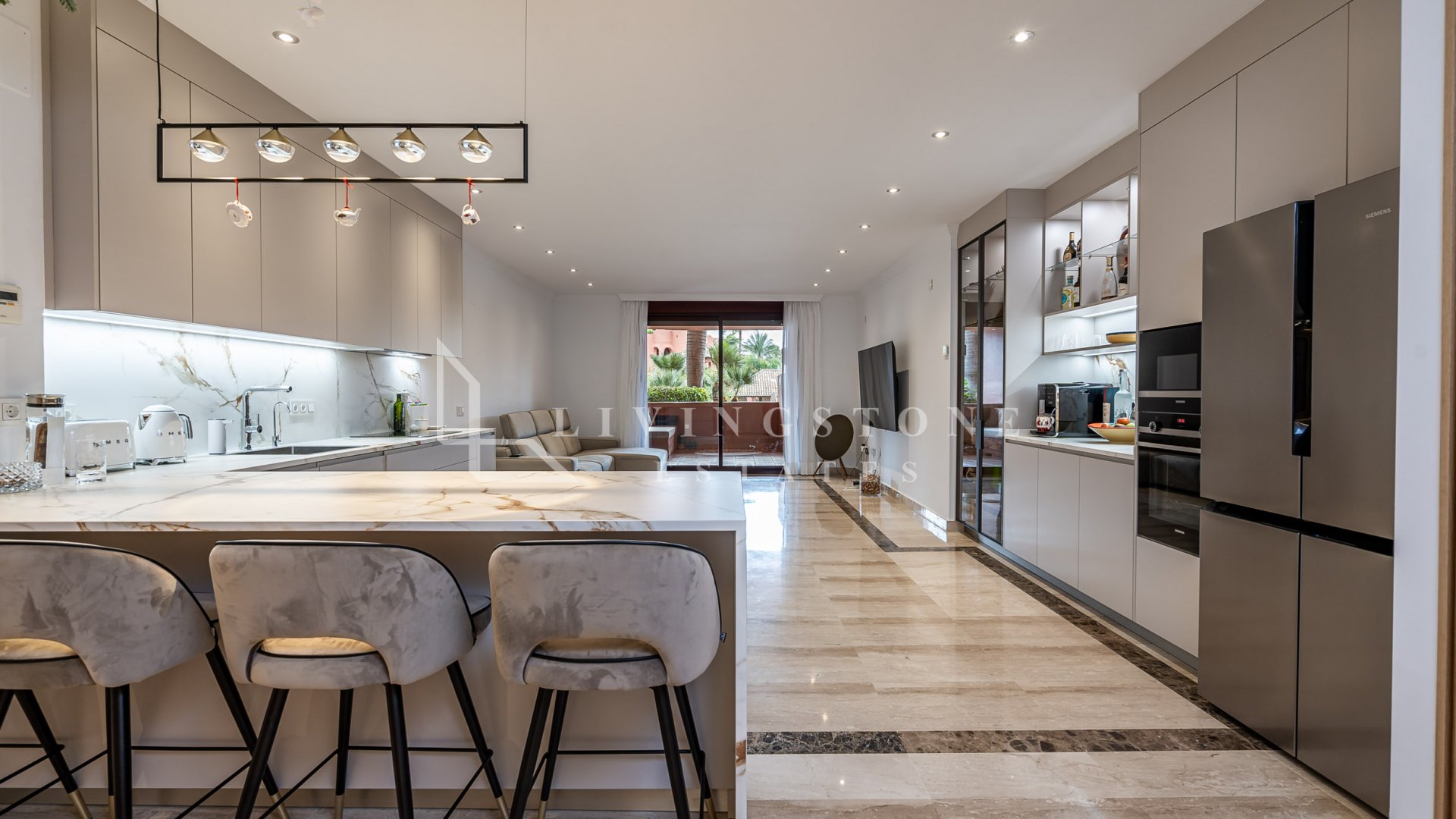 Renovated 4-Bedroom Ground Floor Apartment near the Beach in a Luxury Complex