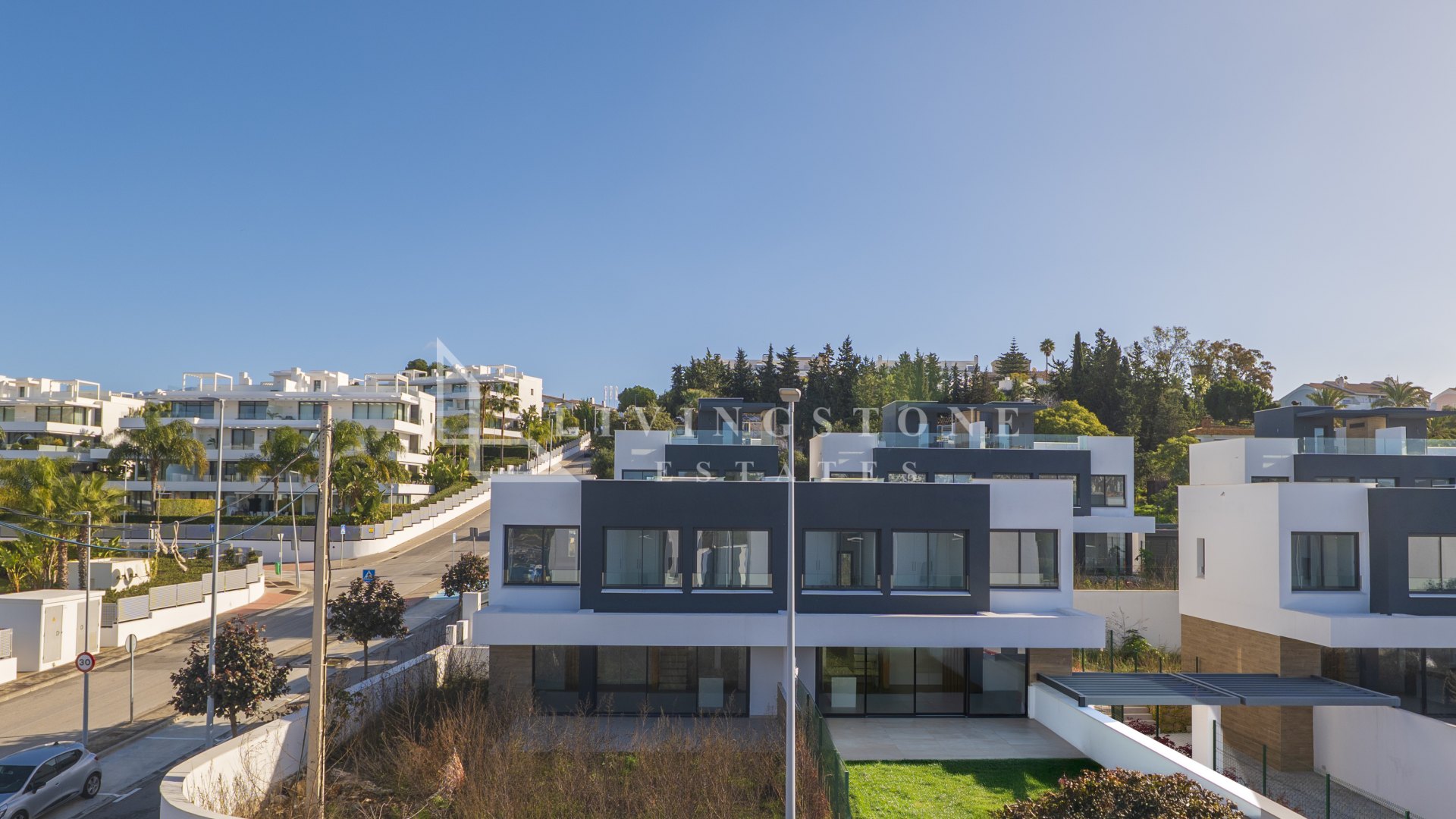 Modern Semi Detached Villa in Atalaya, Estepona East