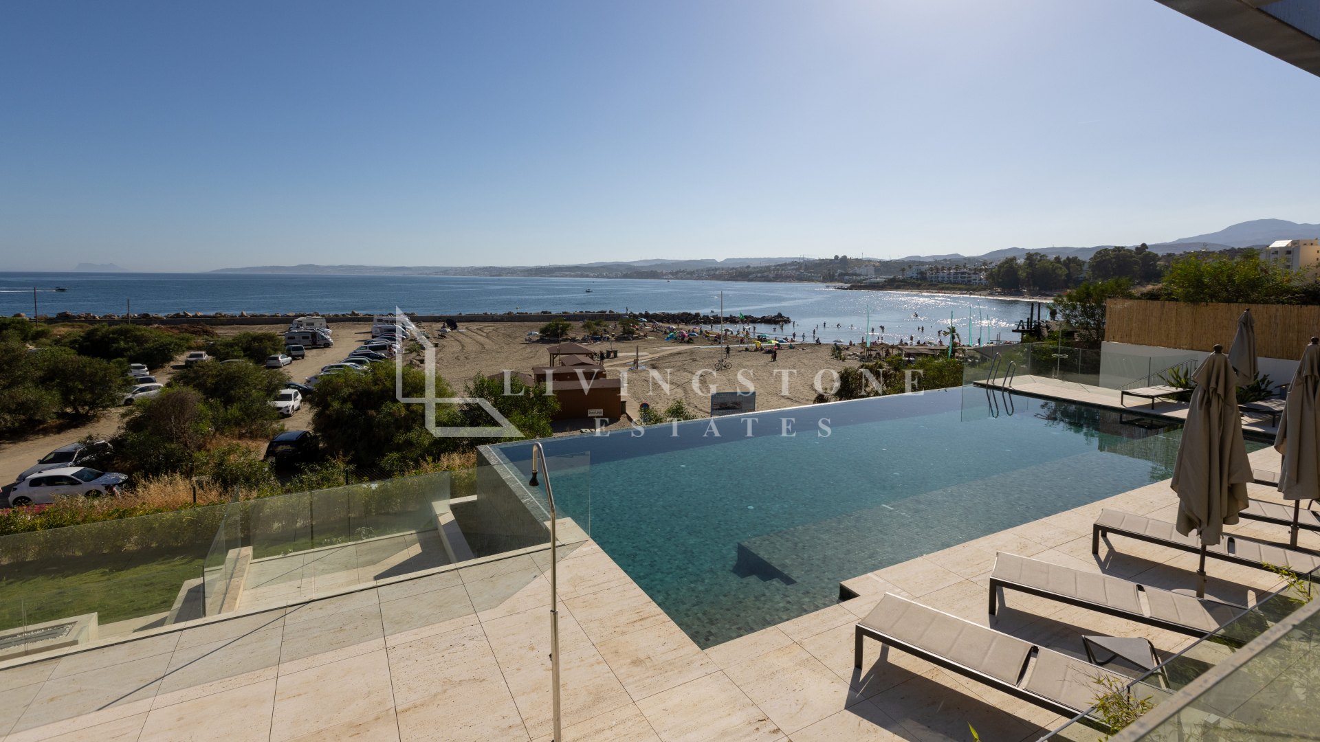 Exclusive Frontline Beach Apartment in Estepona Puerto –