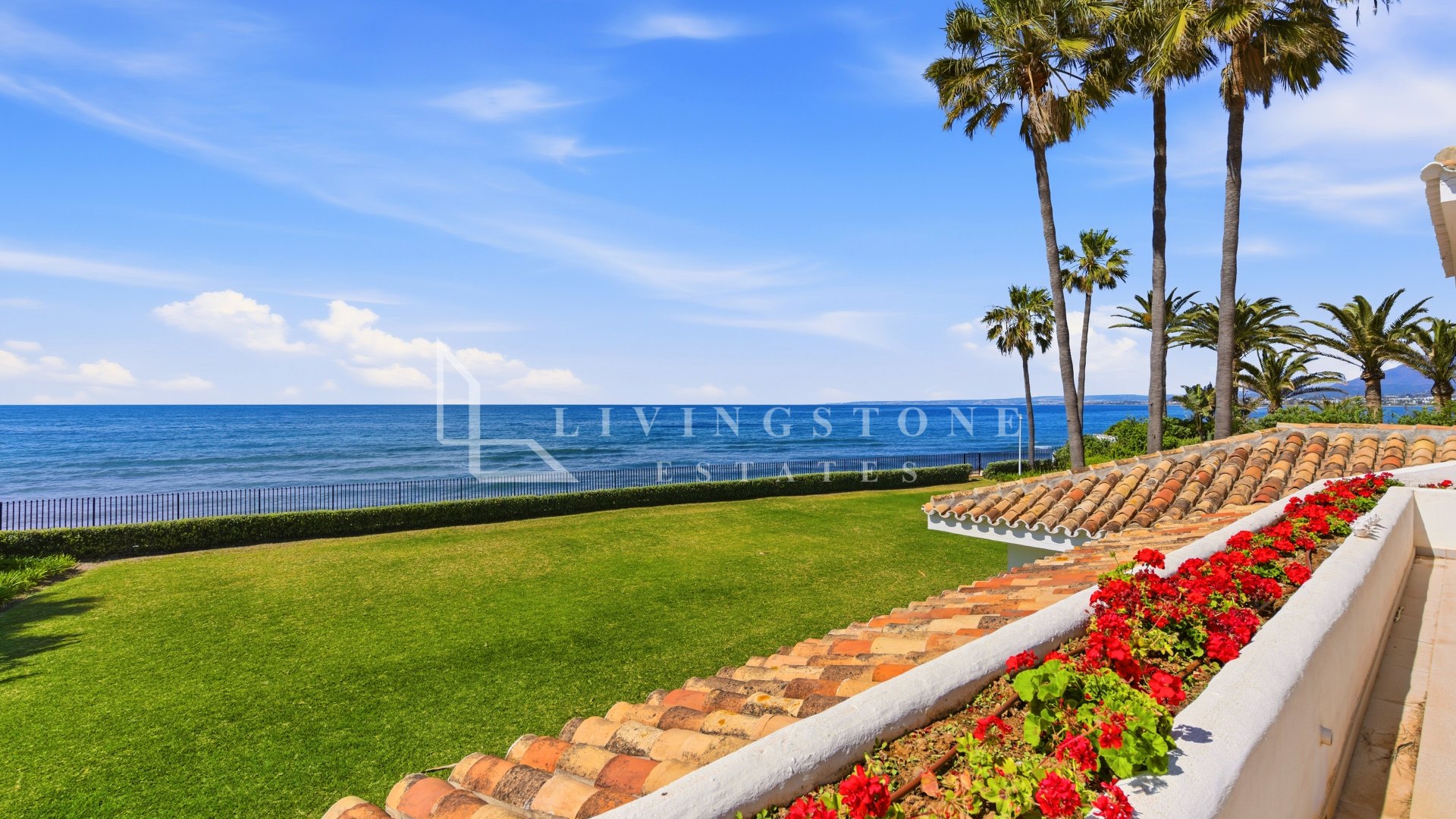 Villa for sale in Guadalmina Baja, San Pedro de Alcantara