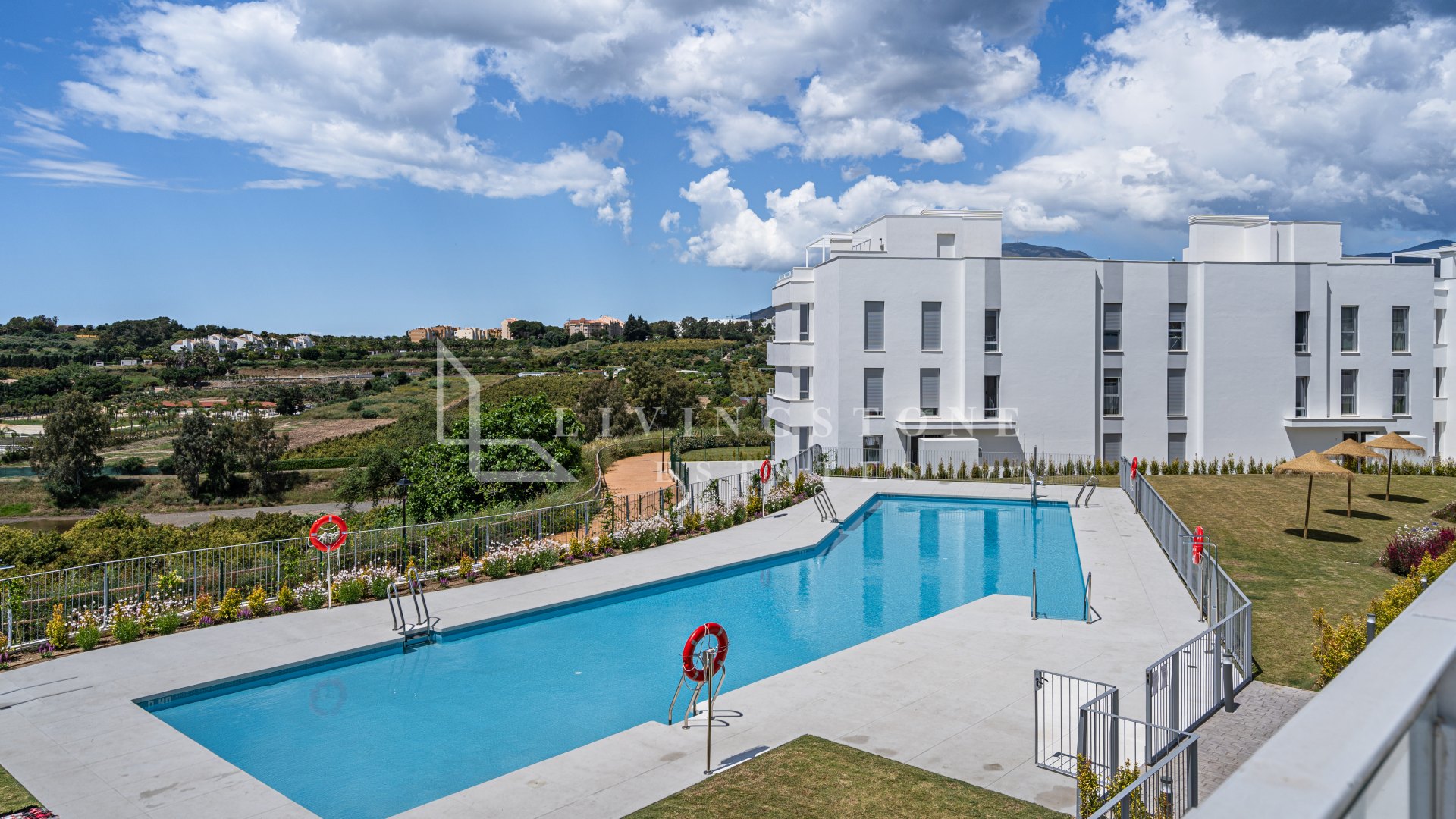 Modern Penthouse in Oceana Gardens – Luxurious Coastal Living in Cancelada, Estepona