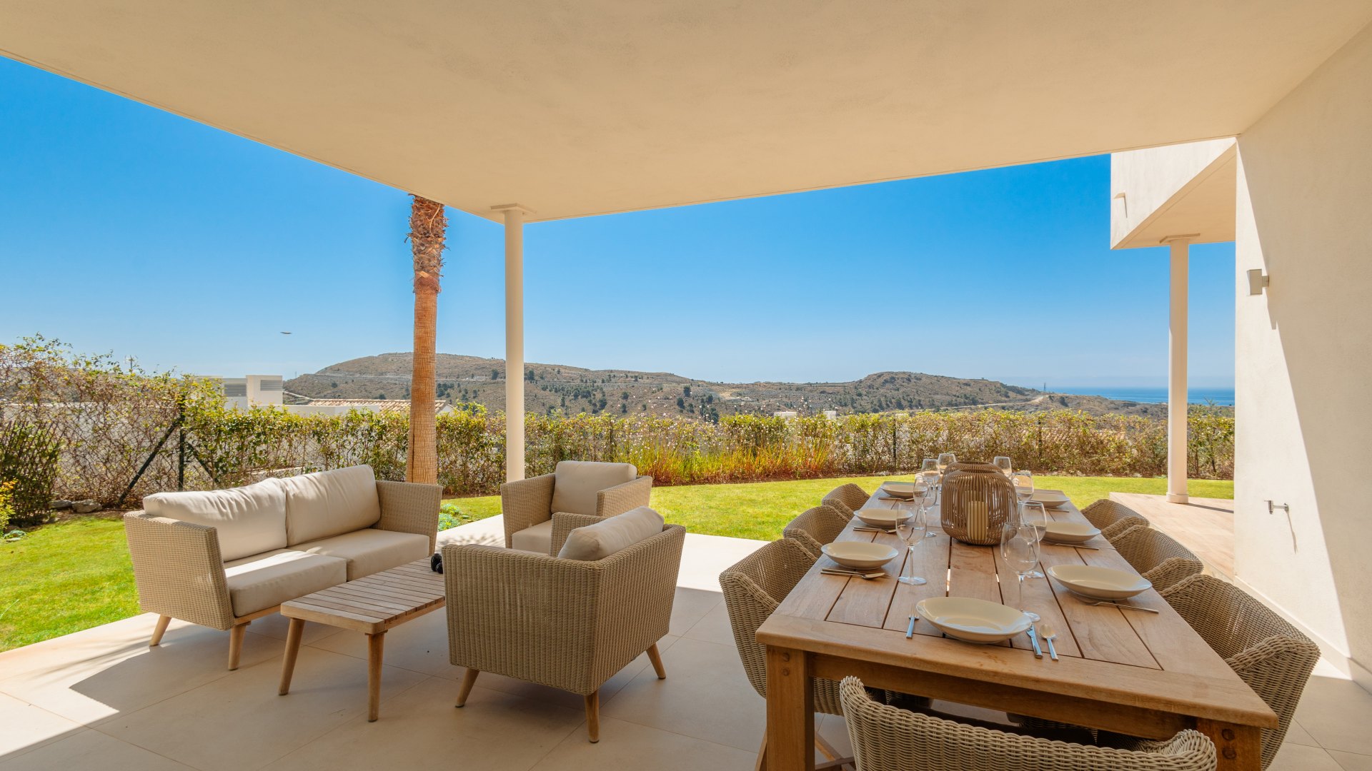 4 Bedroom Duplex Groundfloor Apartment in Marbella Club Hills