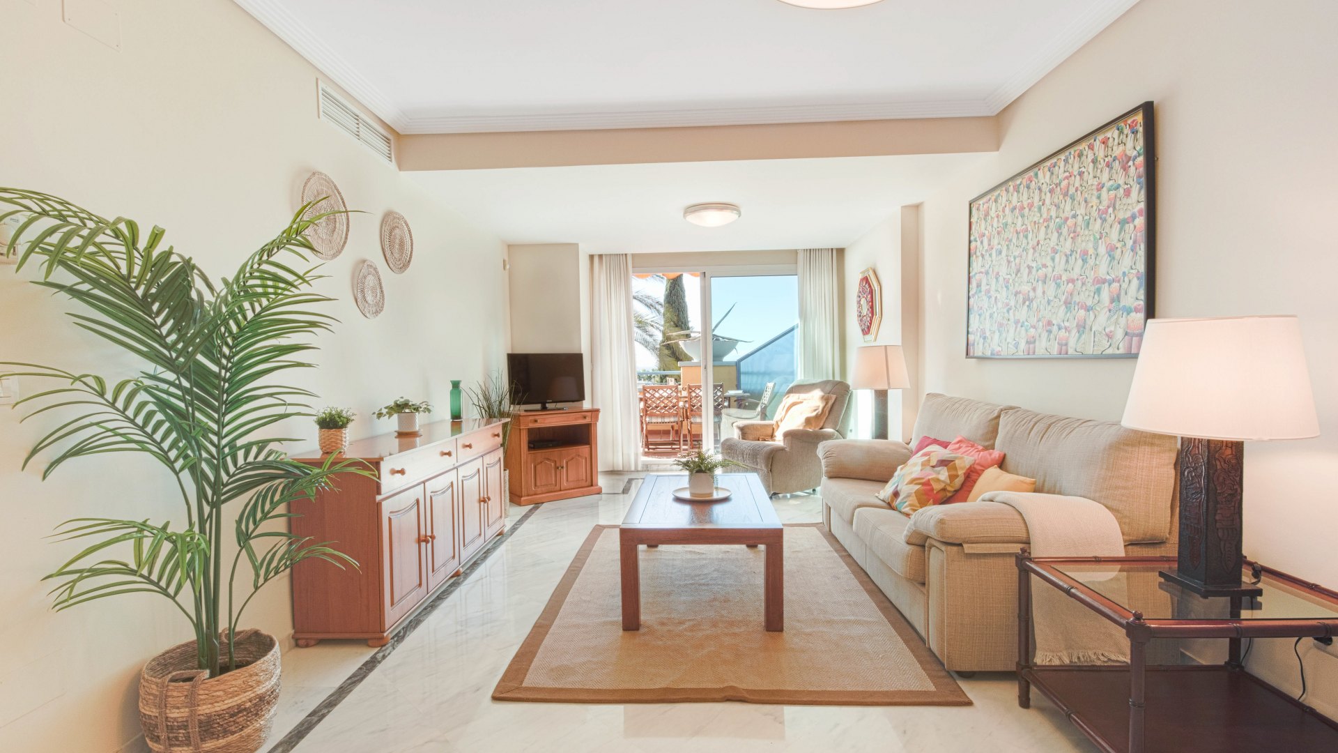 Apartment mit Meerblick und neben dem Strand in Bahia de Marbella, Marbella