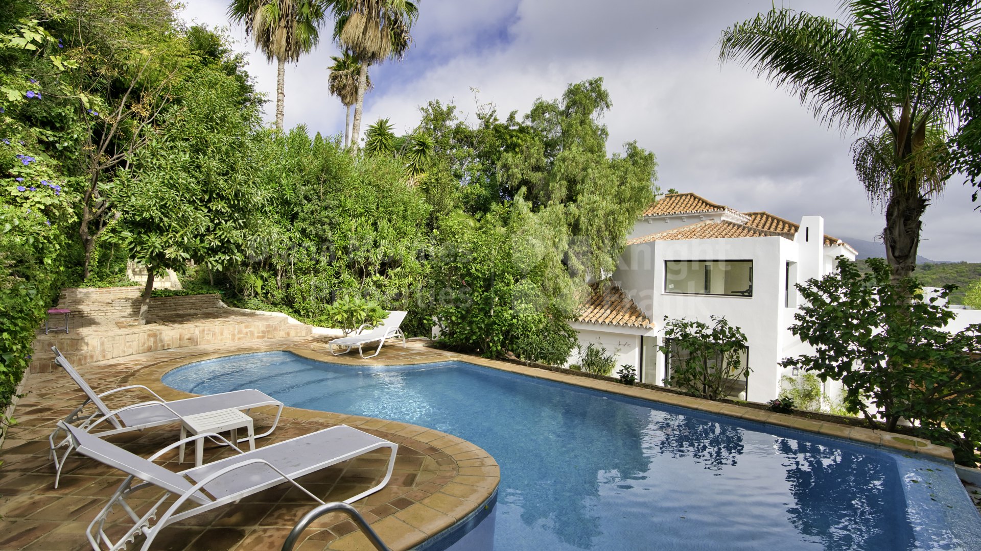 Las Lomas de Nueva Andalucia, Вилла с панорамным видом