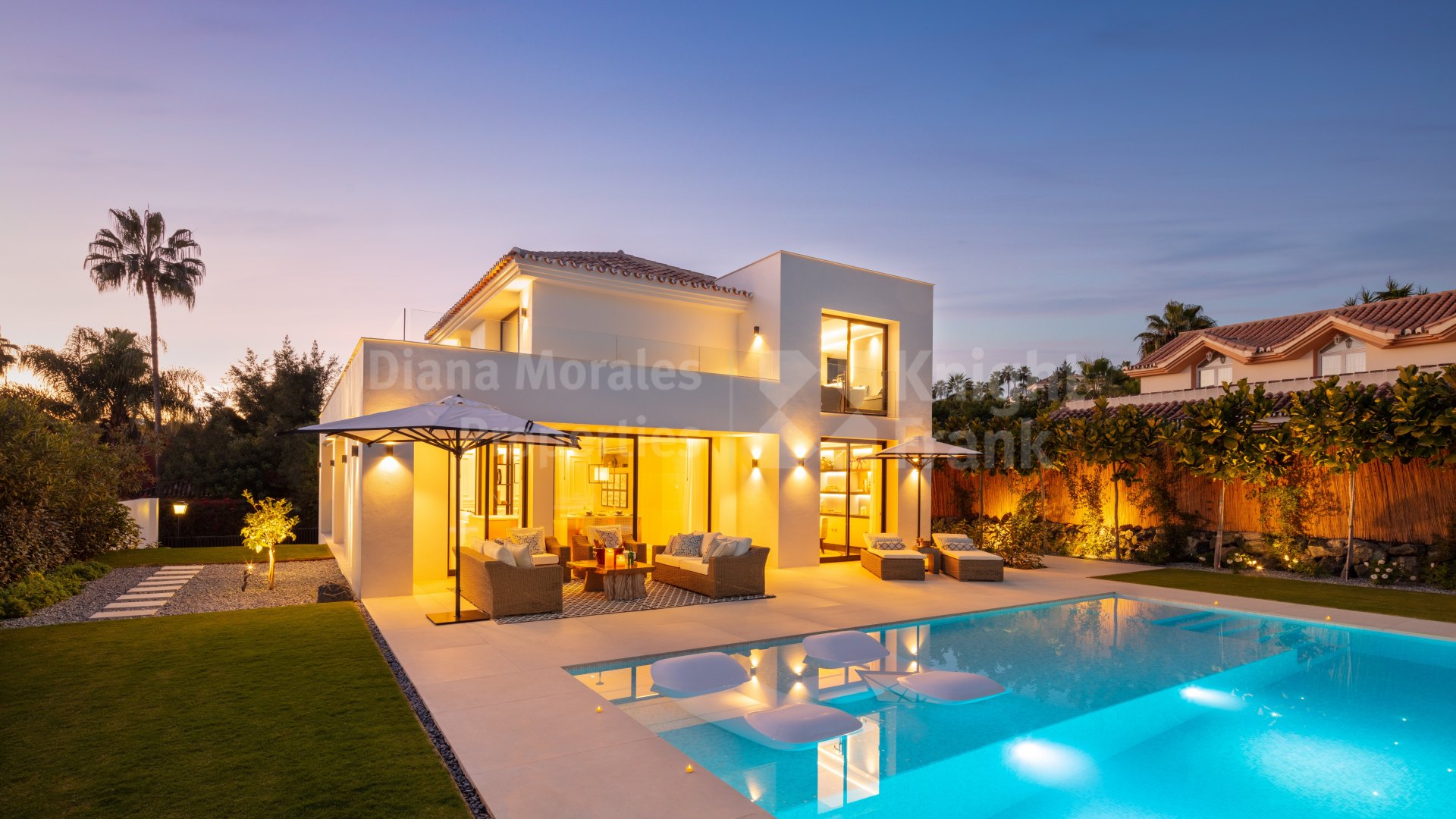 Nueva Andalucia, Villa exquise au cœur de la vallée du golf.