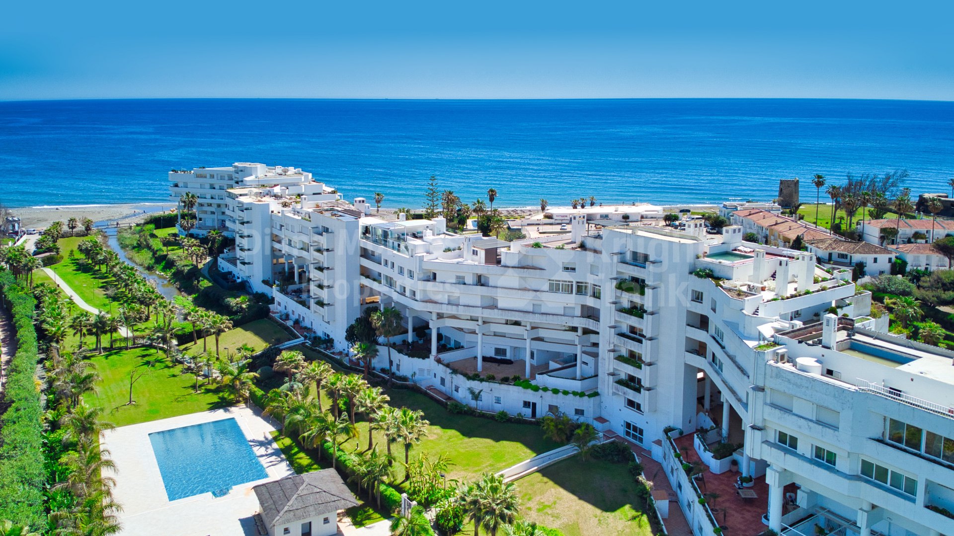 Guadalmina Baja, Wohnung in erster Linie Strandkomplex