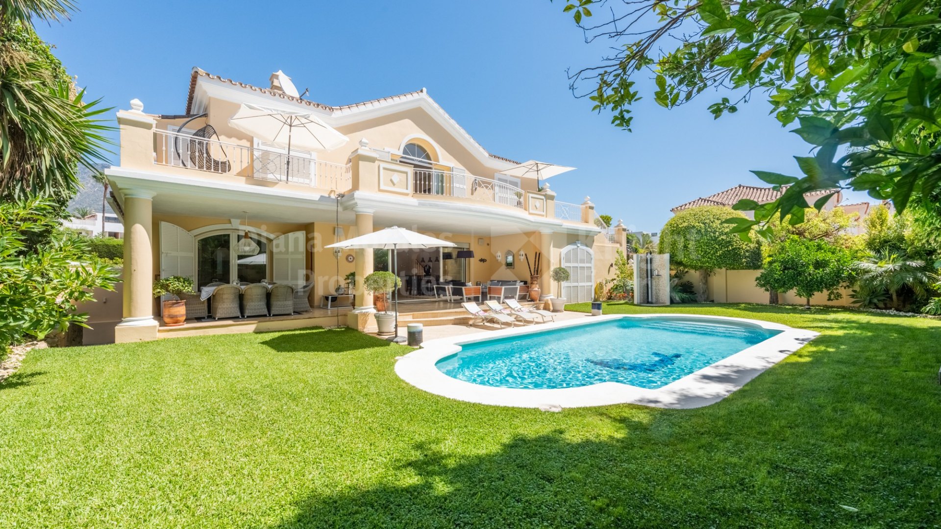 Casa Amarilla, villa en Casablanca, Marbella Golden Mile
