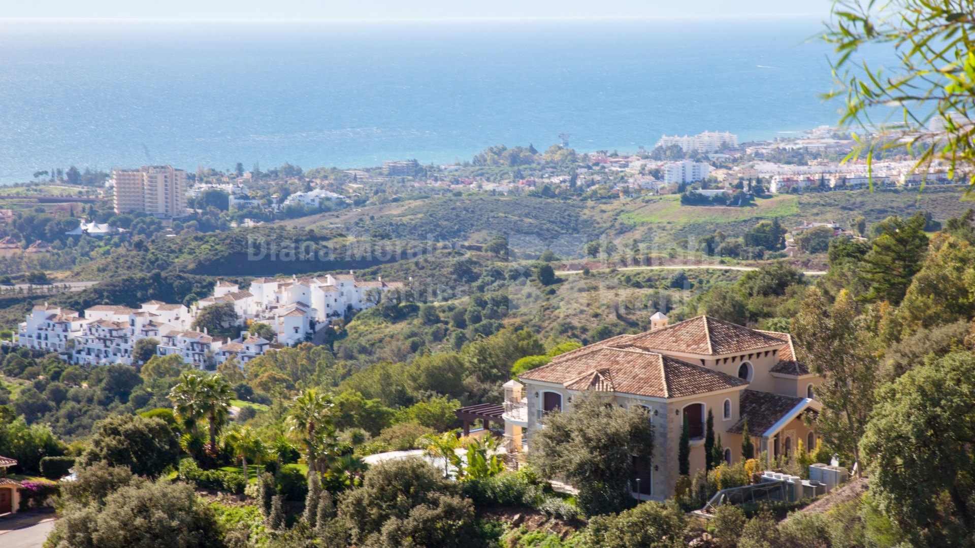 Los Altos de los Monteros, Villa clásica con vistas panoramicas