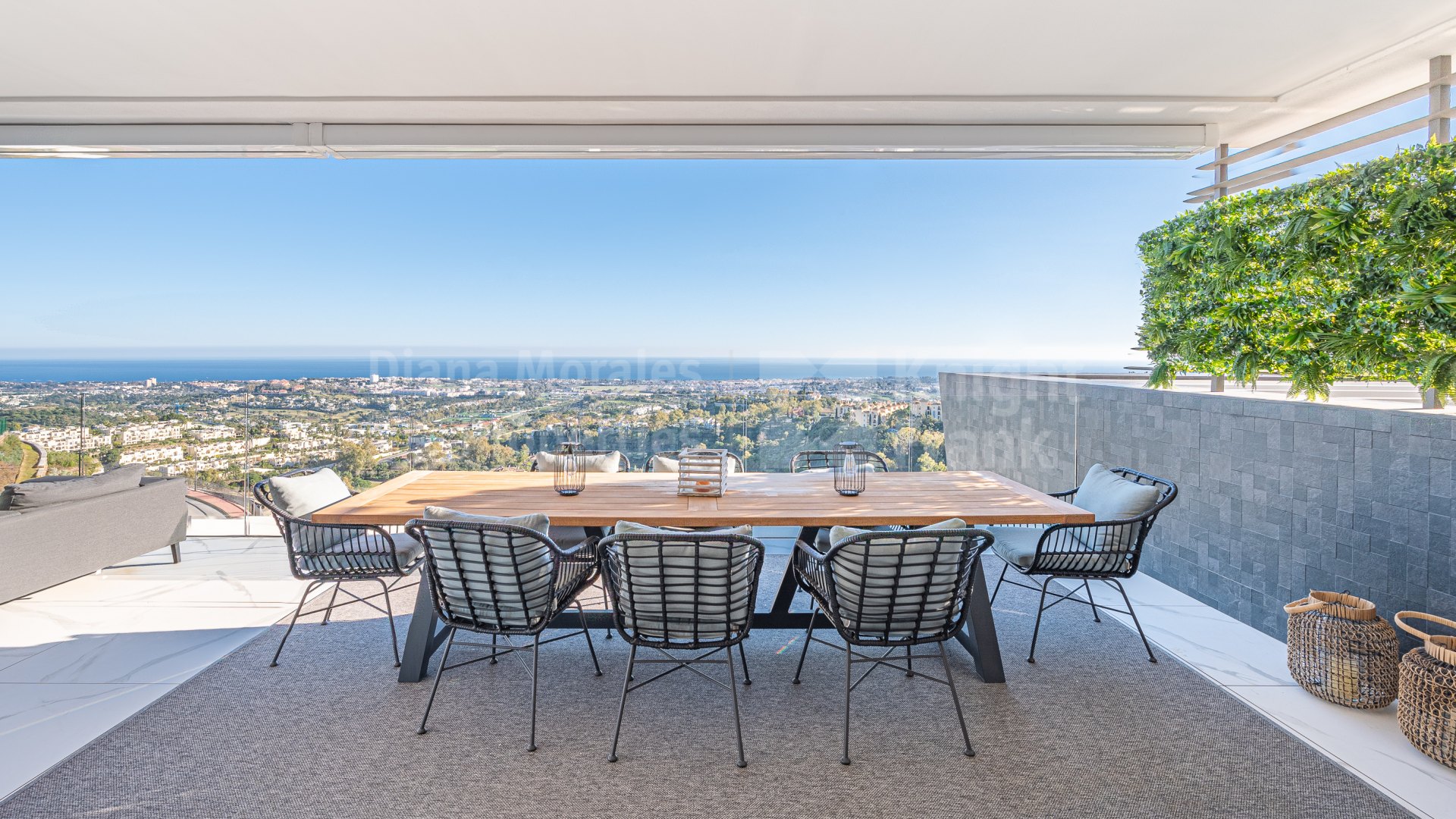 Las Colinas de Marbella, Helle Wohnung mit schöner Aussicht