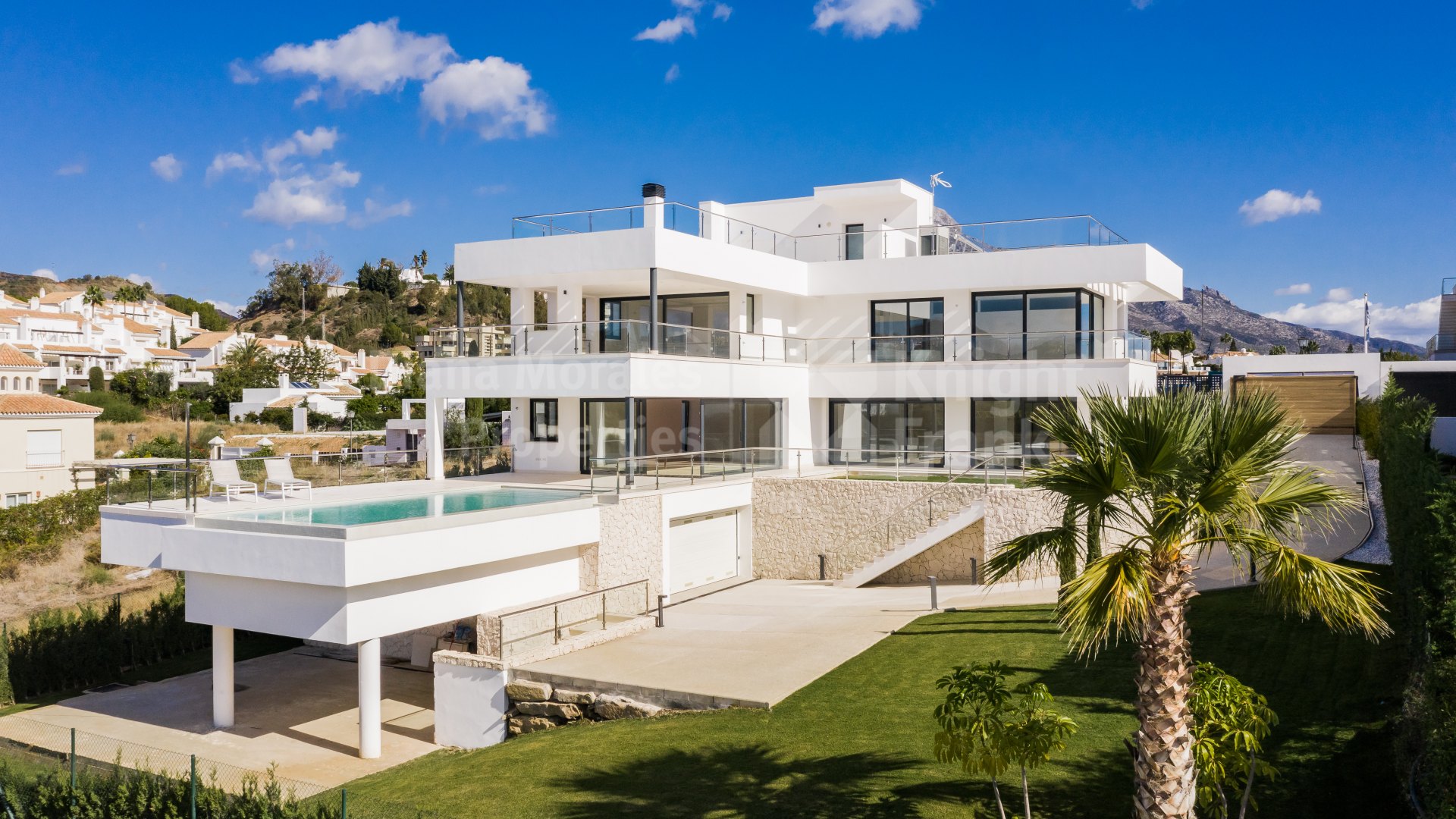 Haza del Conde, Moderne Villa umgeben von Golfplätzen