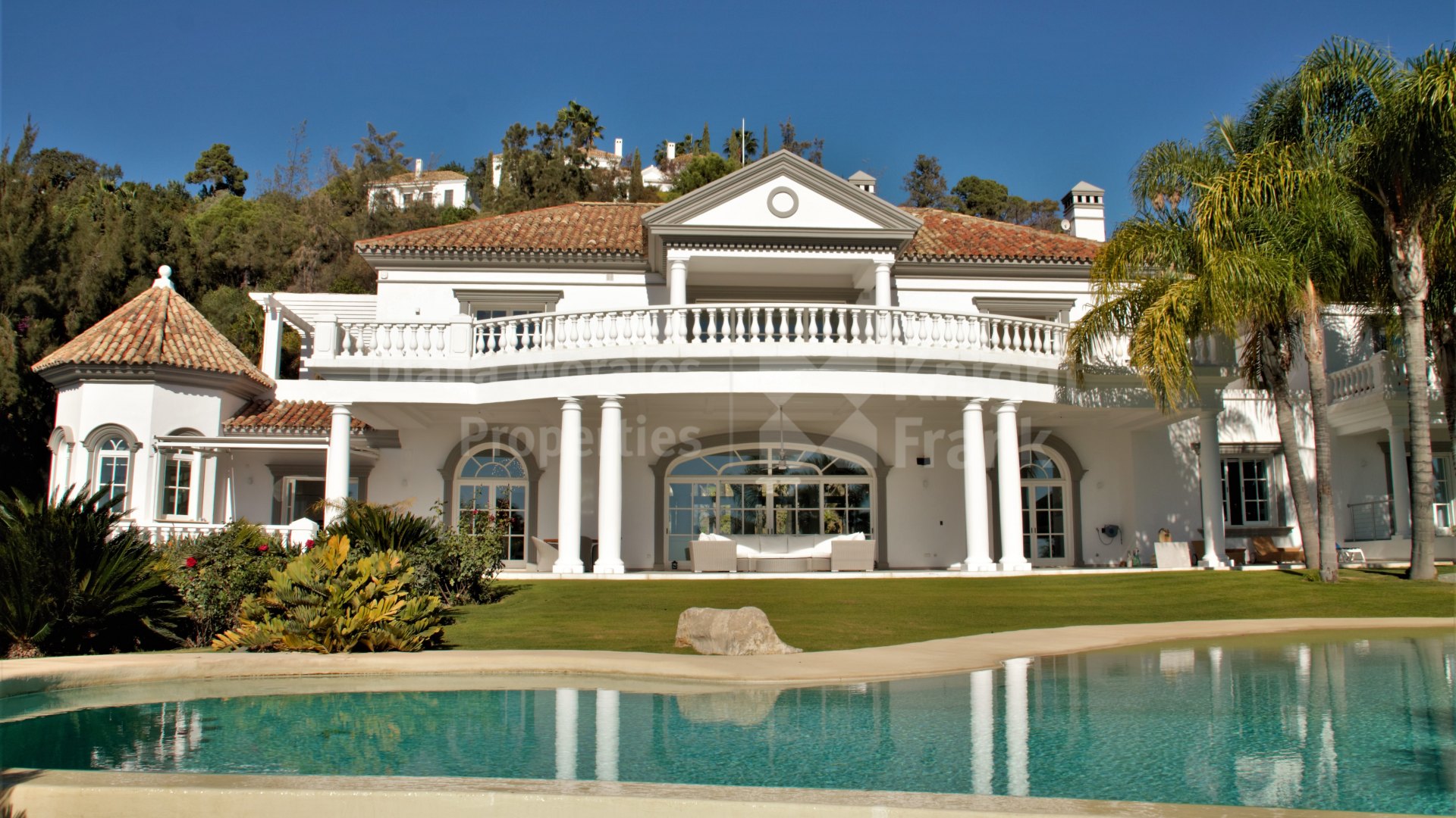 Traditional style villa in La Zagaleta