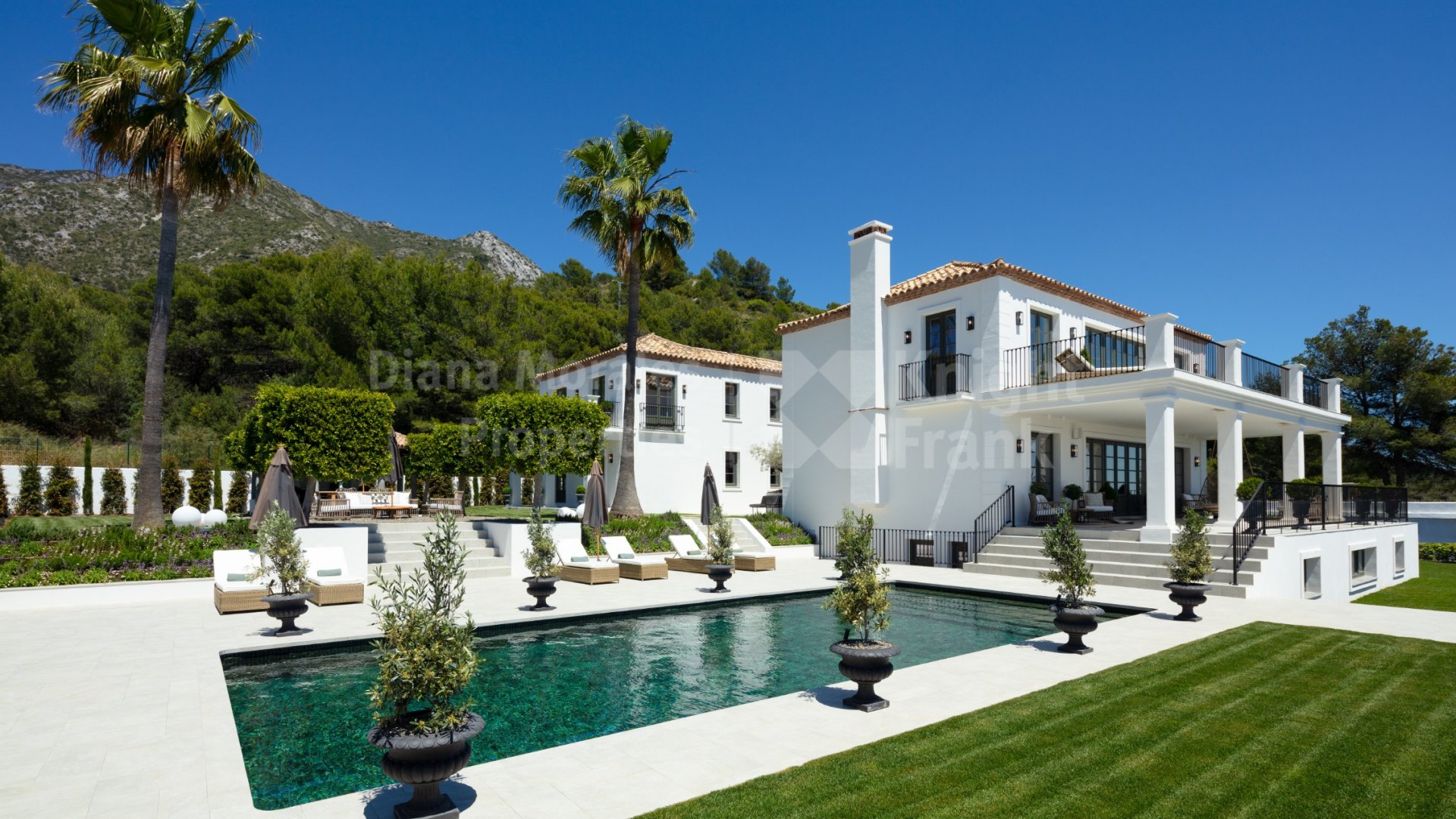 Villa in Sierra Blanca mit perfekter Lage
