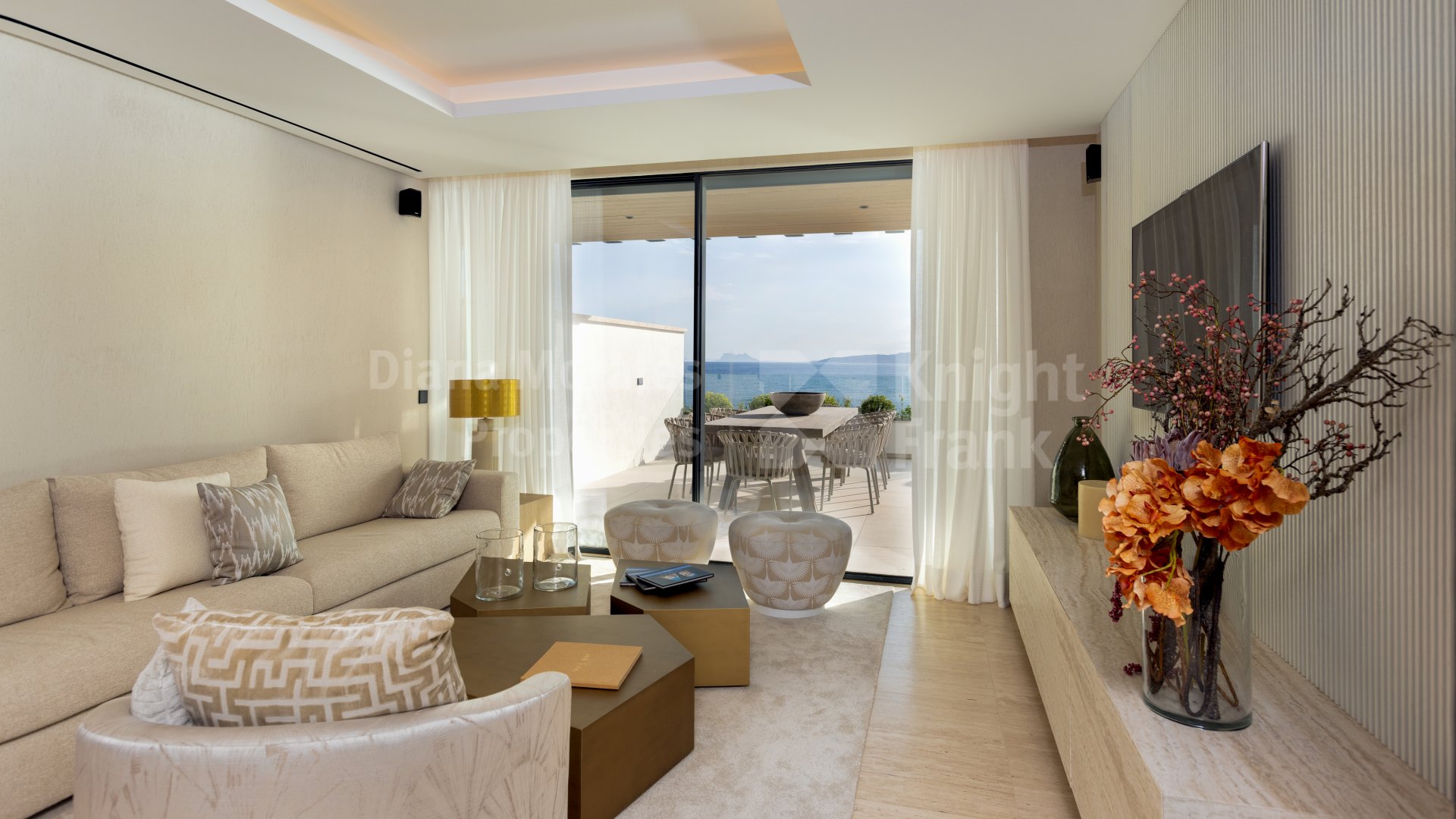 Appartement en bord de mer avec trois chambres à l'ouest d'Estepona