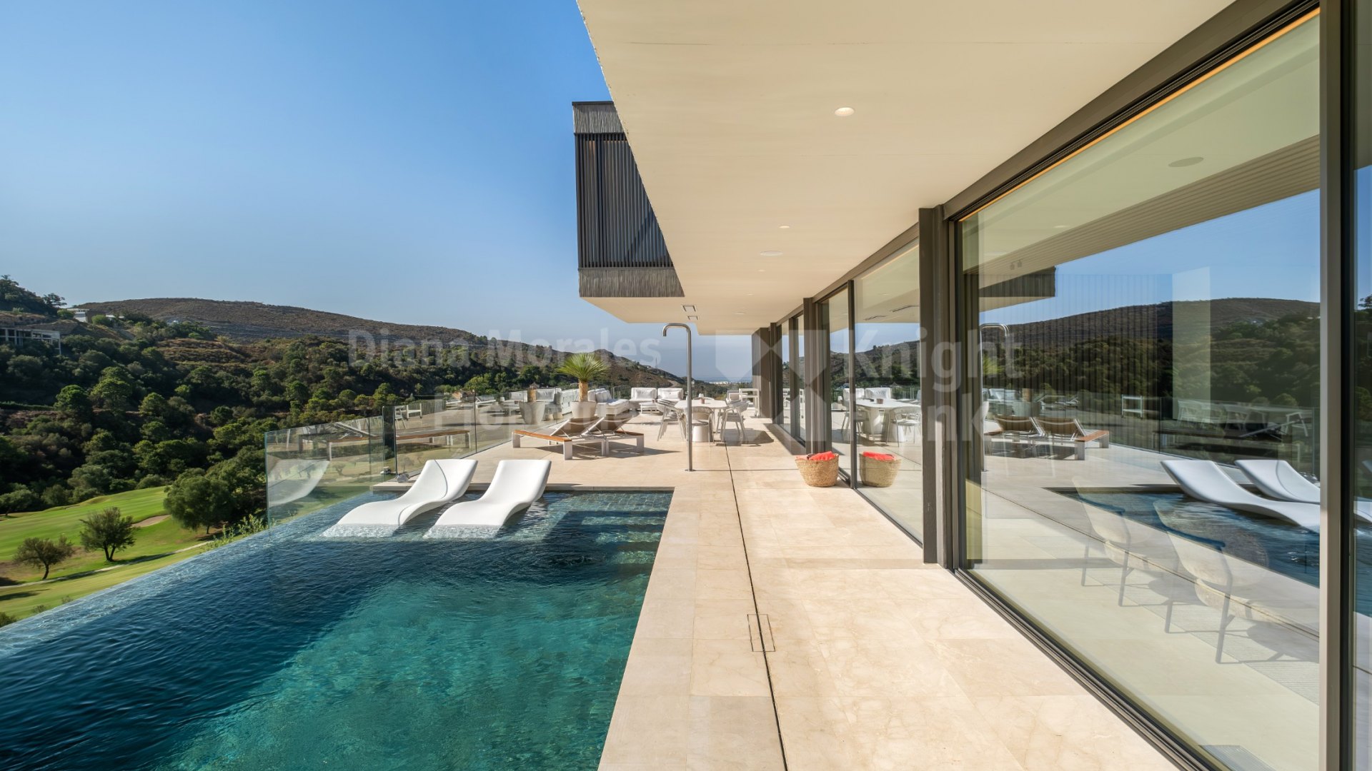 Marbella Club Golf Resort, Villa de diseño en comunidad cerrada con seguridad