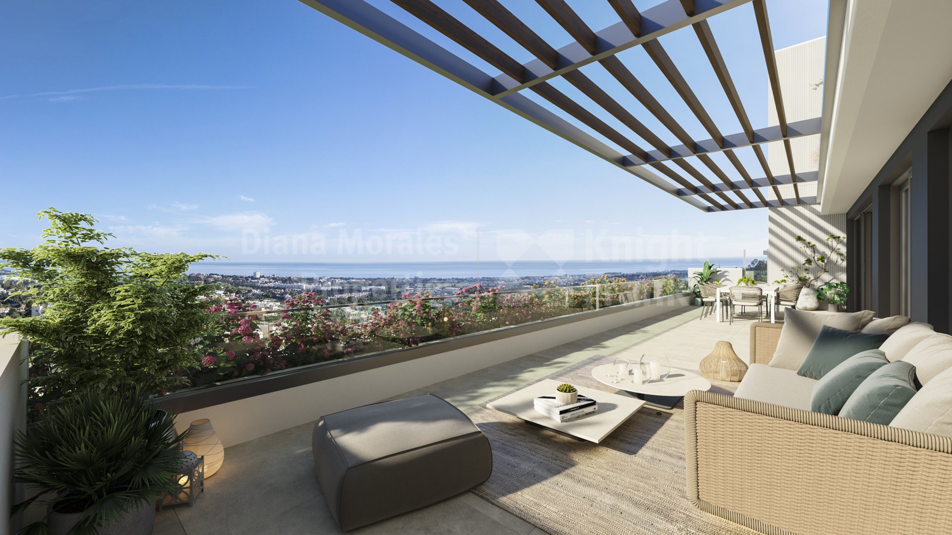 Las Colinas de Marbella, Penthouse with solarium, private pool and panoramic views in Tiara