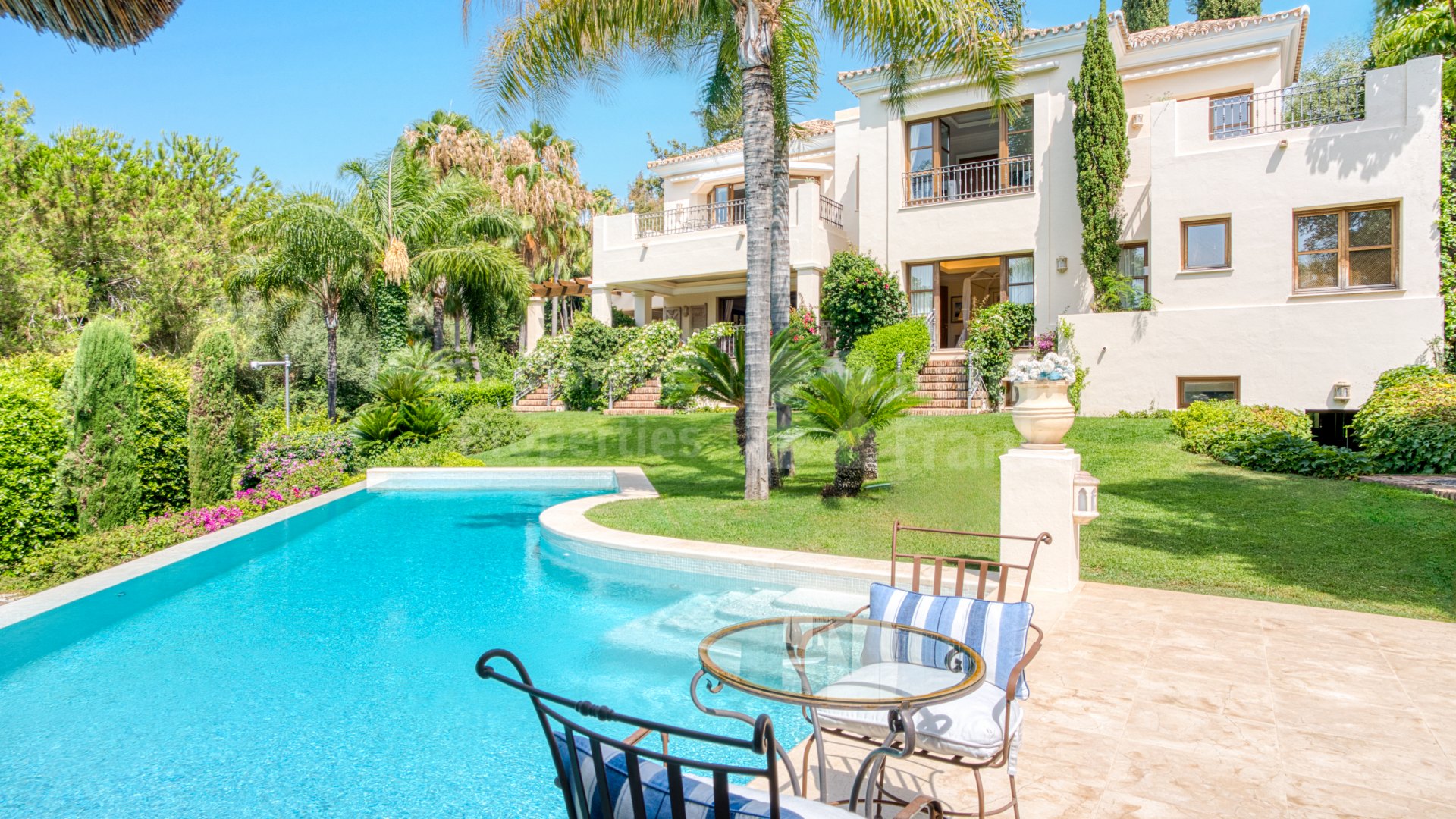Las Lomas del Marbella Club, Вилла с шестью спальнями в Ломас-де-Марбелья-Клуб, в нескольких минутах от пляжа и центра