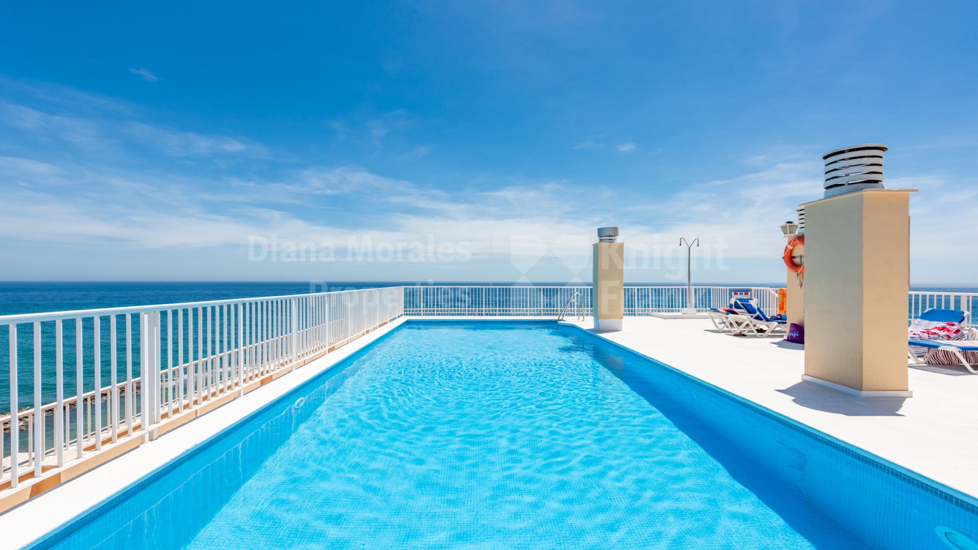 Marbella Centre, Appartement au premier étage avec vue sur la mer à Mayoral