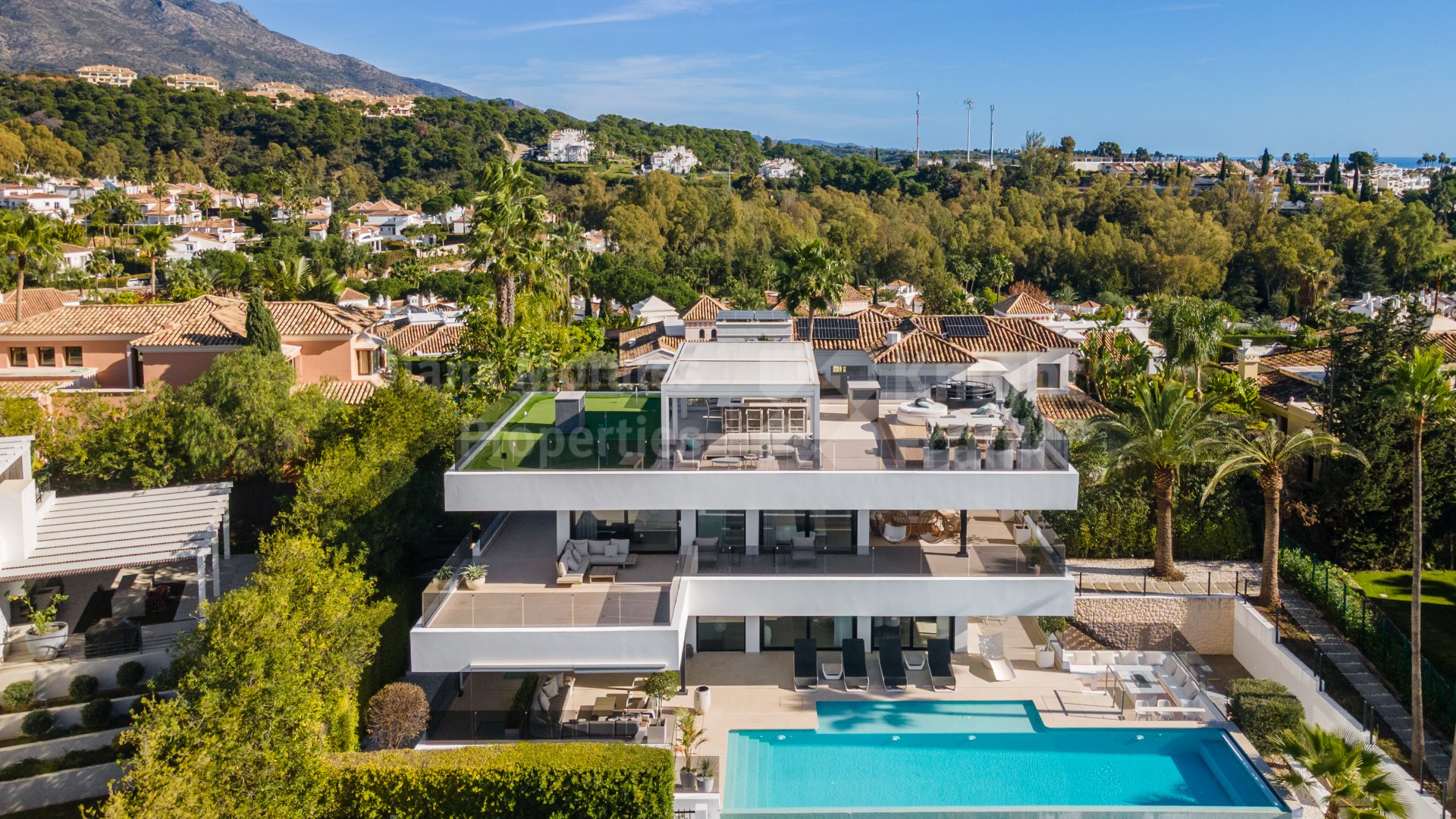 Las Brisas, Villa rénovée à Auriga avec vue sur le golf et la mer