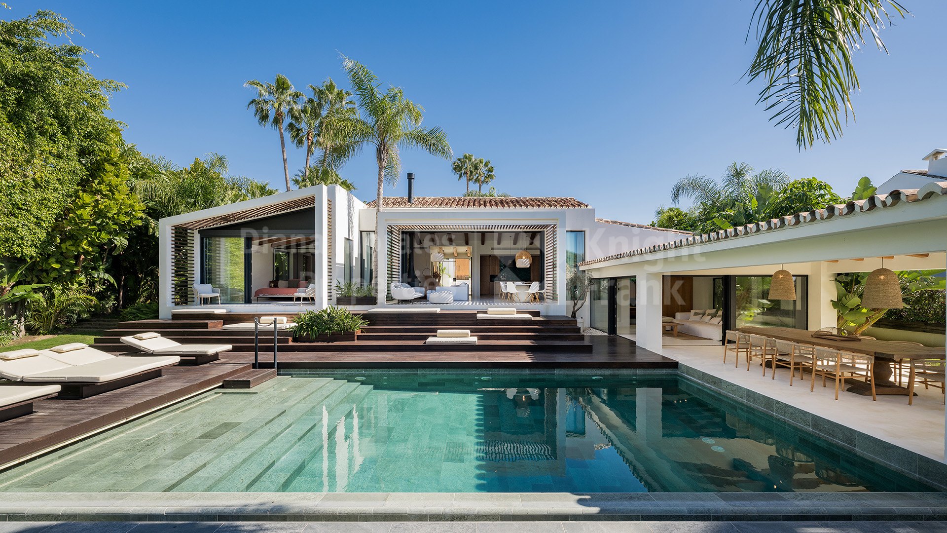 Los Naranjos Golf, Villa Nazari, villa de golf confortable et sophistiquée en première ligne