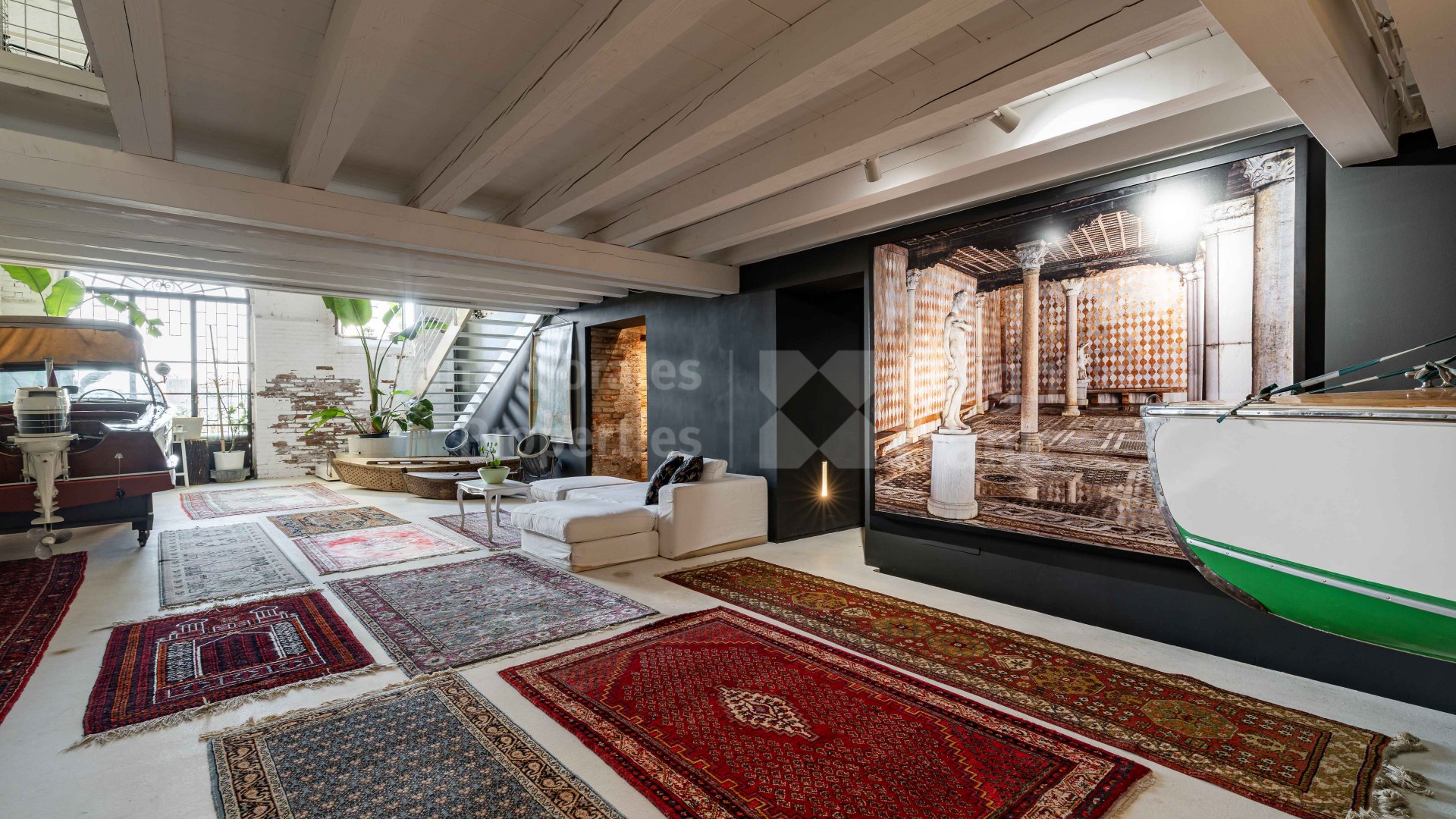 Einzigartiges Loft mit Zwischengeschoss, Wassertor und wunderschönem Blick über den Giudecca-Kanal