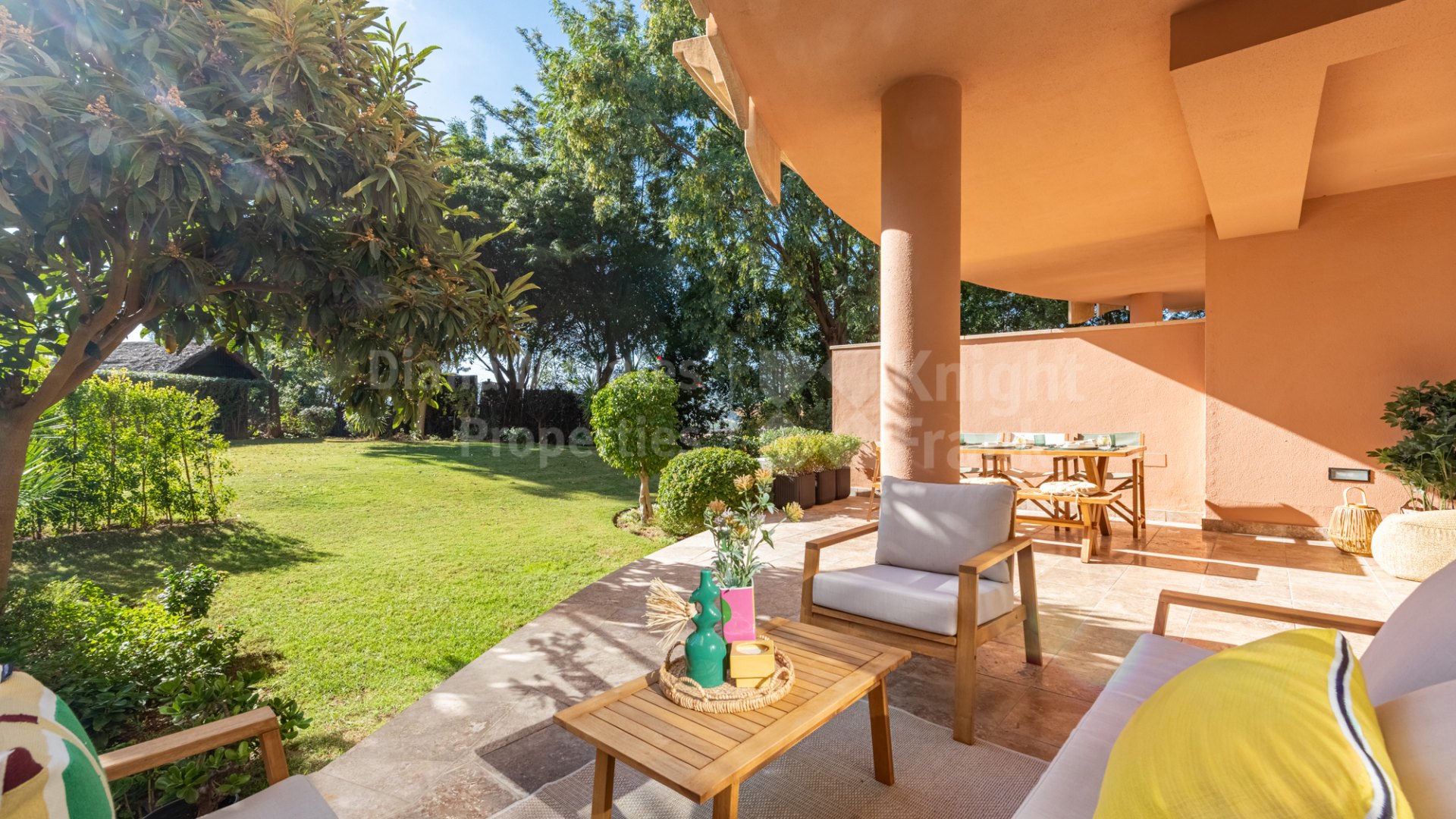 Apartamento en planta baja en Magna Marbella