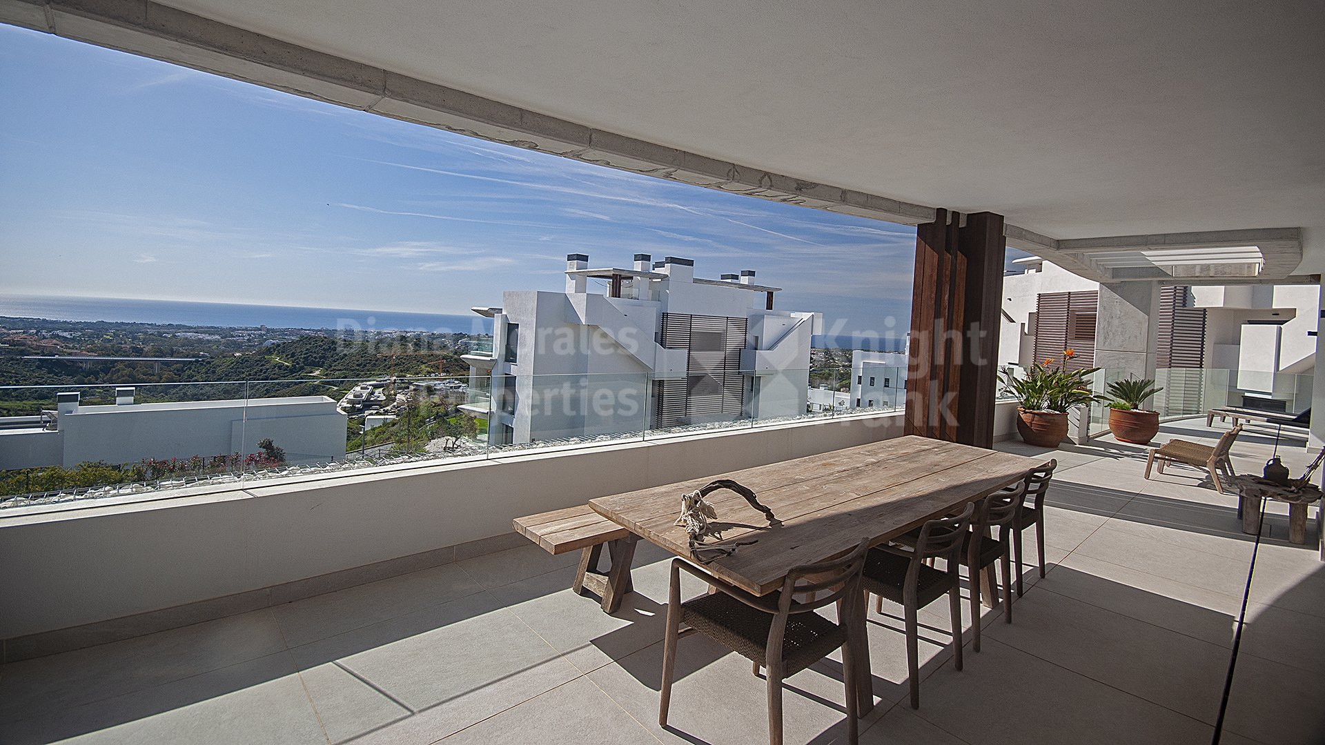 Real de La Quinta, Middle floor three-bedroom apartment with with sea views in La Quinta