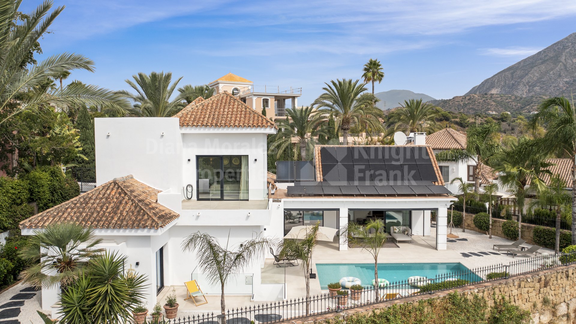 Las Lomas del Marbella Club, Elegant contemporary home in prestigious address