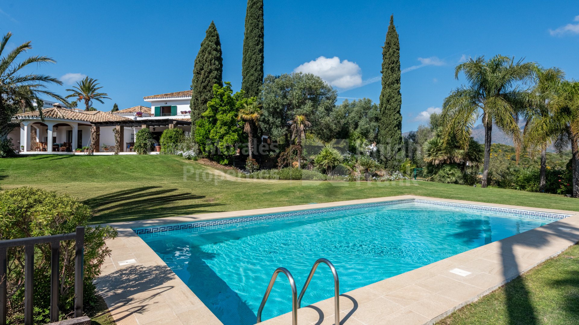 Mijas Costa, Spanisches Cortijo-Haus im Stil von Mijas