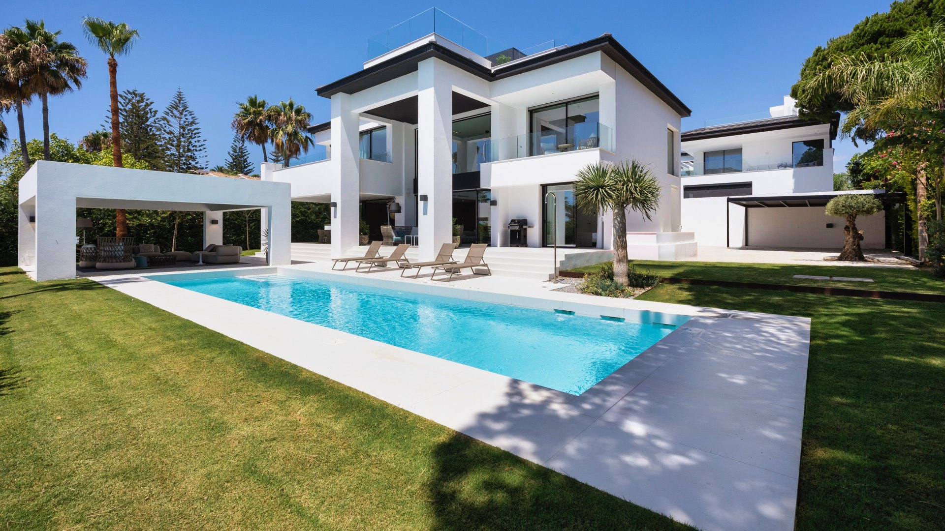 Marein Banús · SOLD OUT