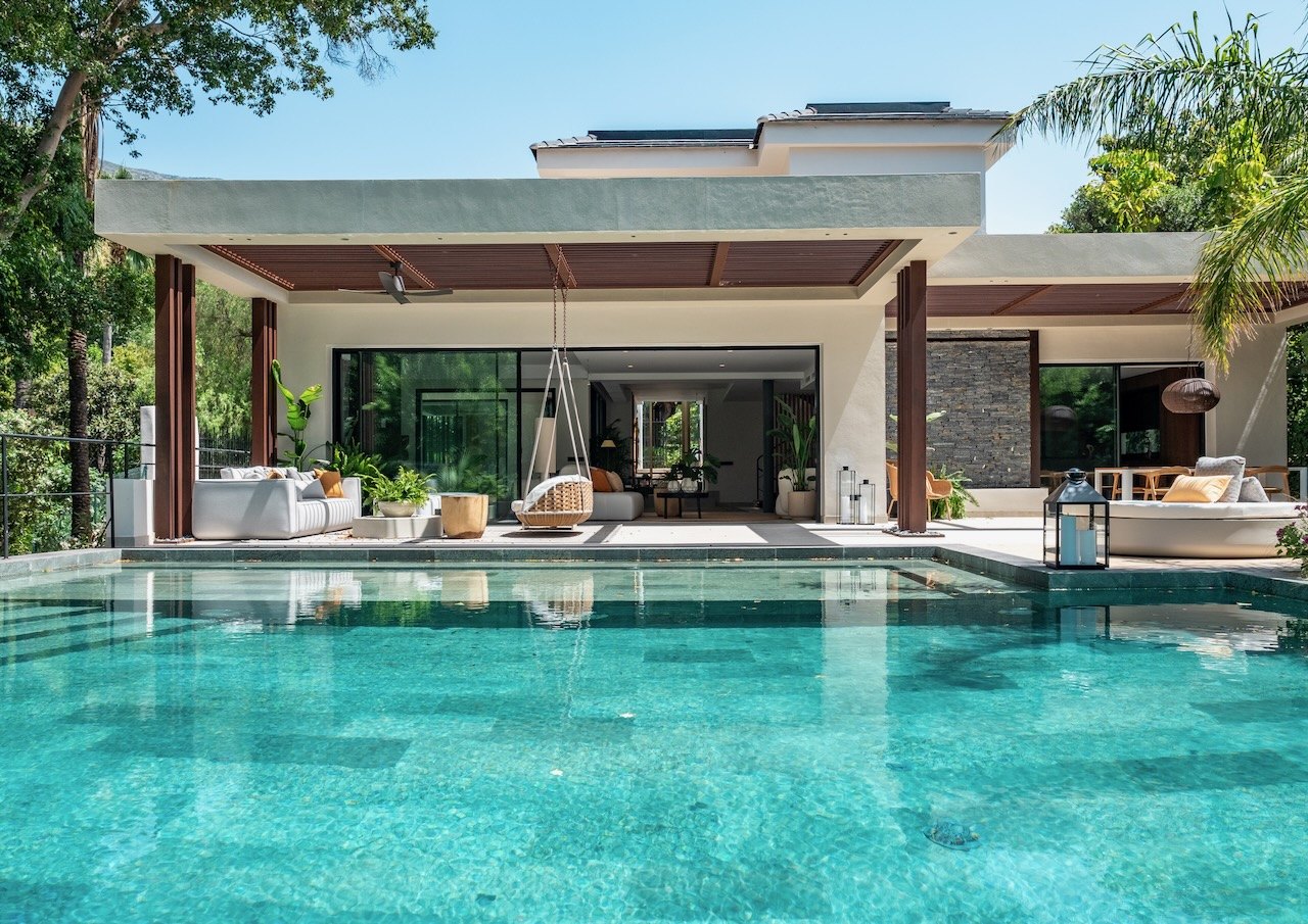Discover Villa Lovina: Balinese Tranquility Meets Marbella Luxury