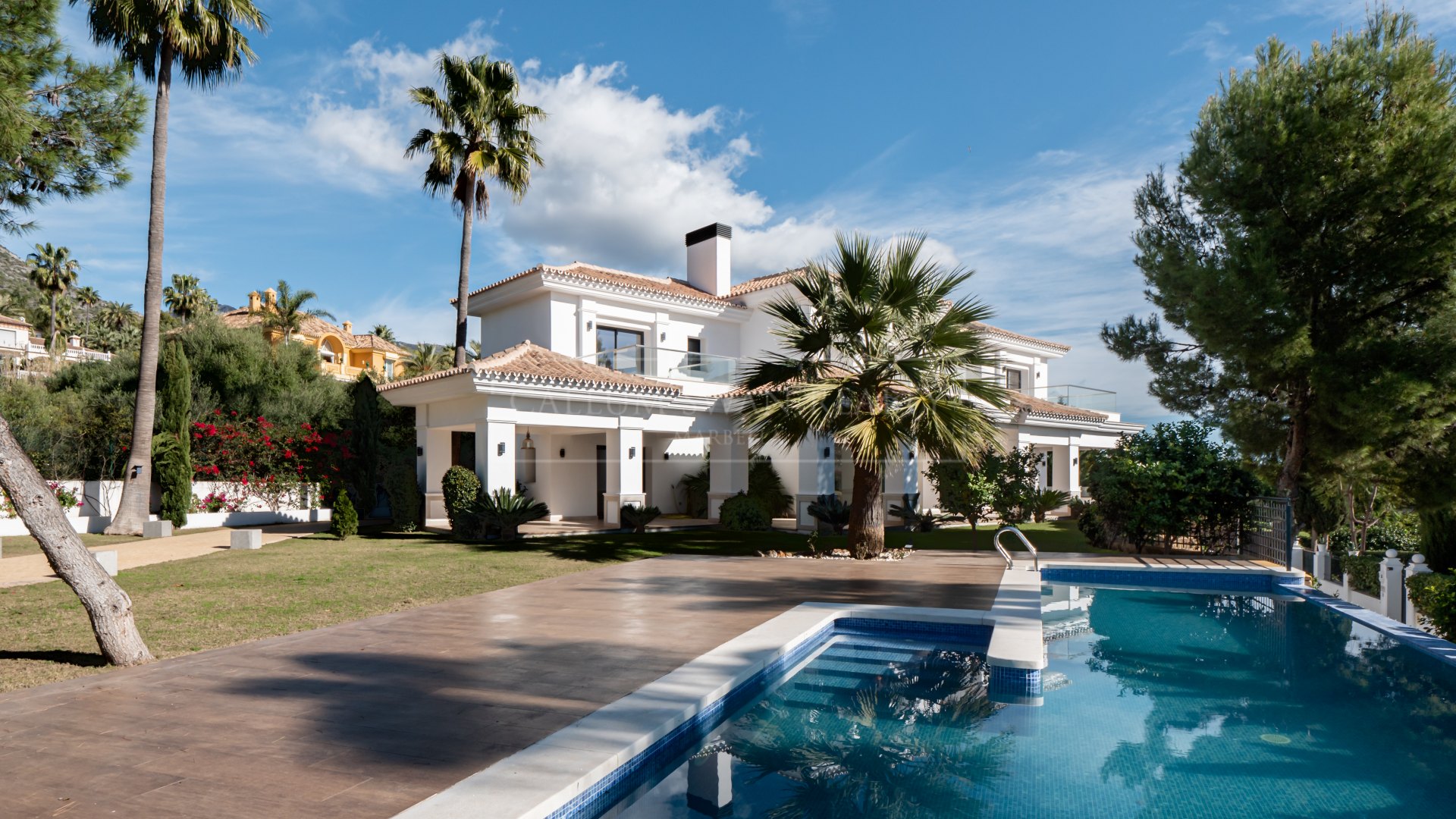 Elegante villa familiar de lujo en Sierra Blanca, Marbella
