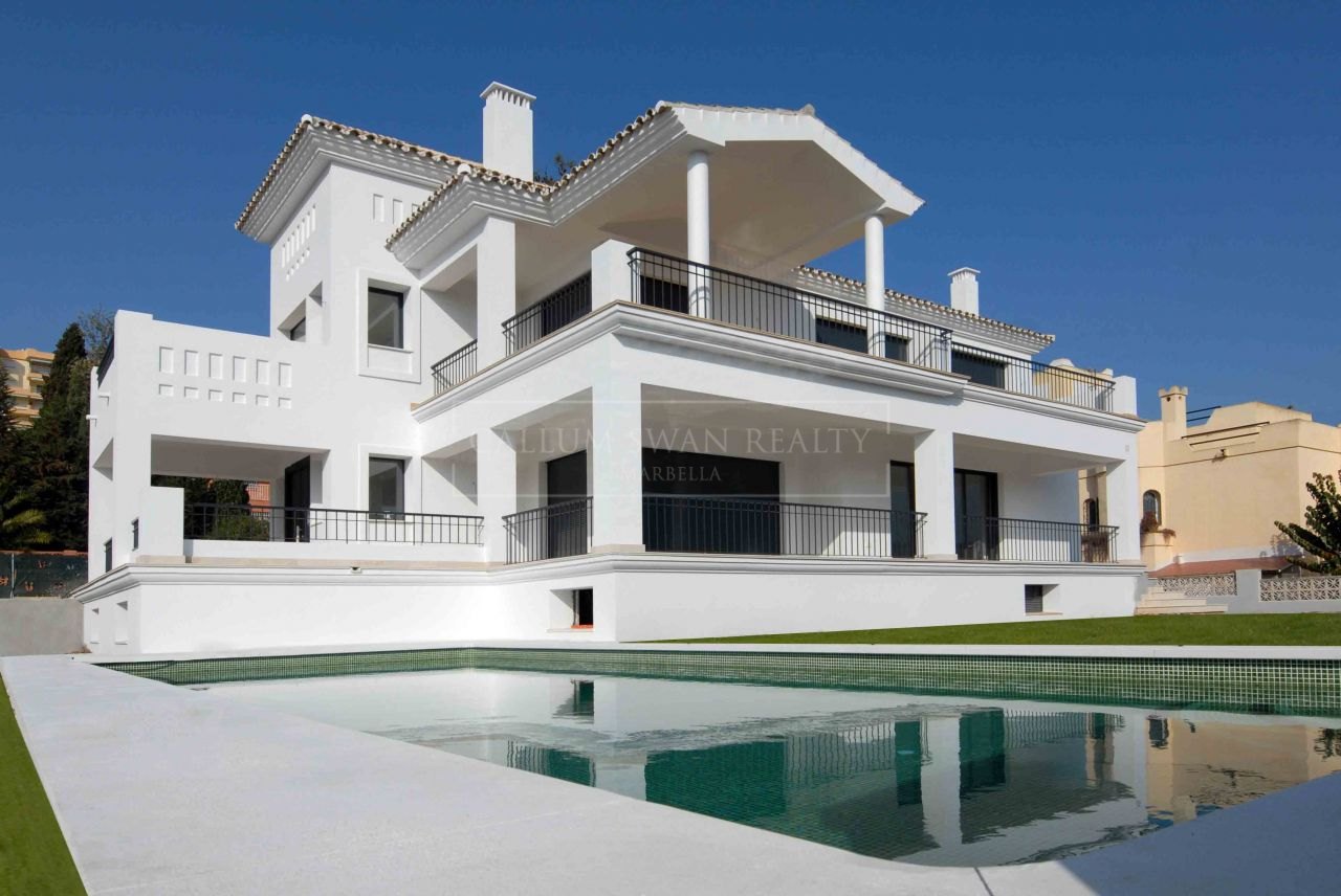 Villa for sale and rent in Nueva Andalucia