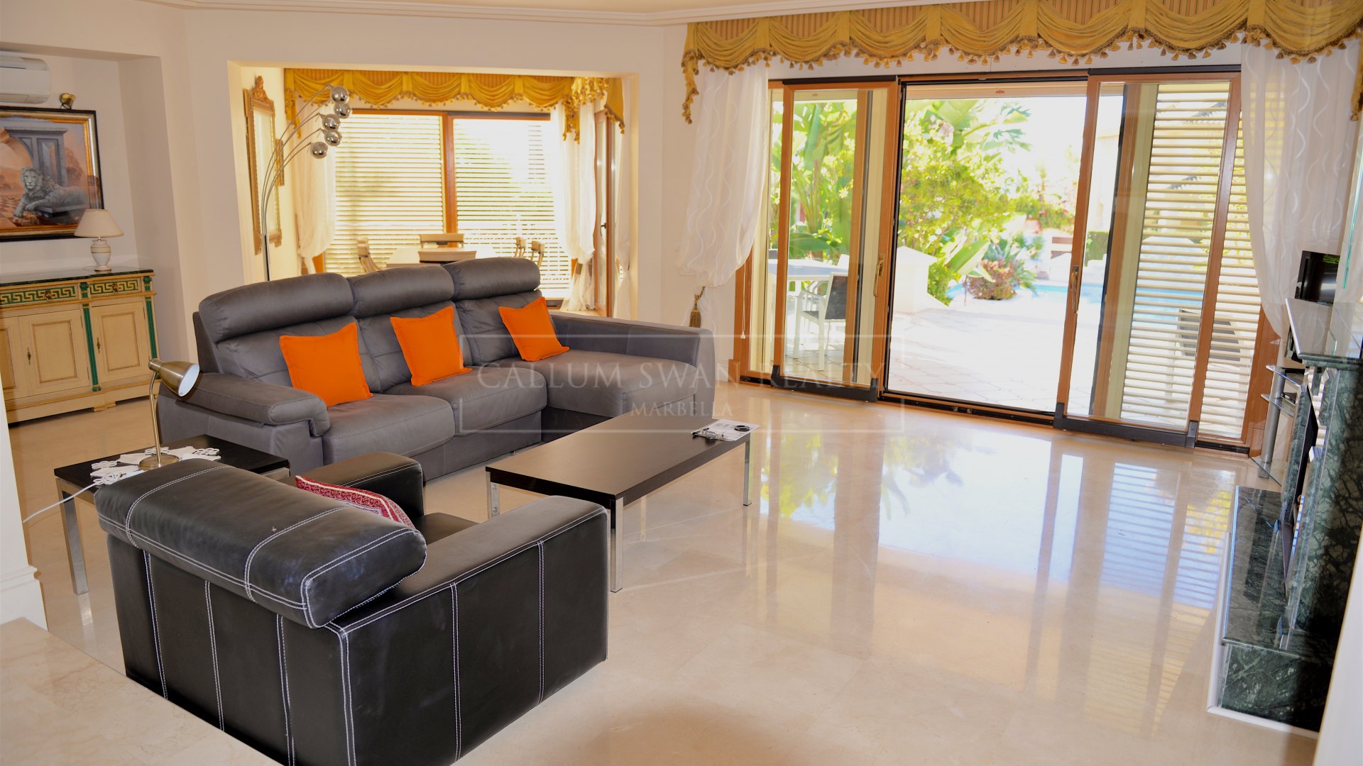 Villa for sale and rent in Las Chapas, Marbella East