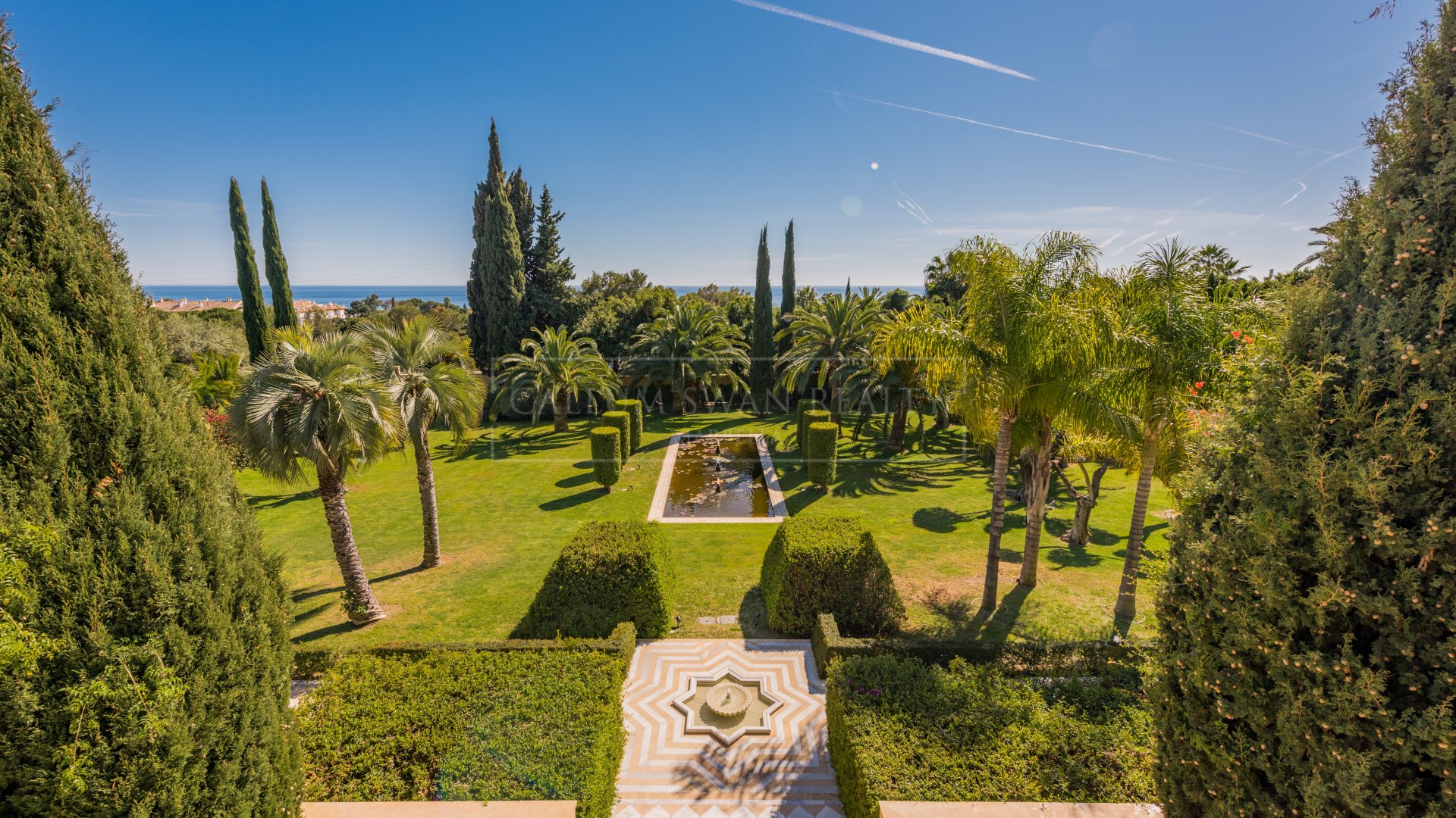 Villa for sale and rent in Nagüeles, Marbella Golden Mile