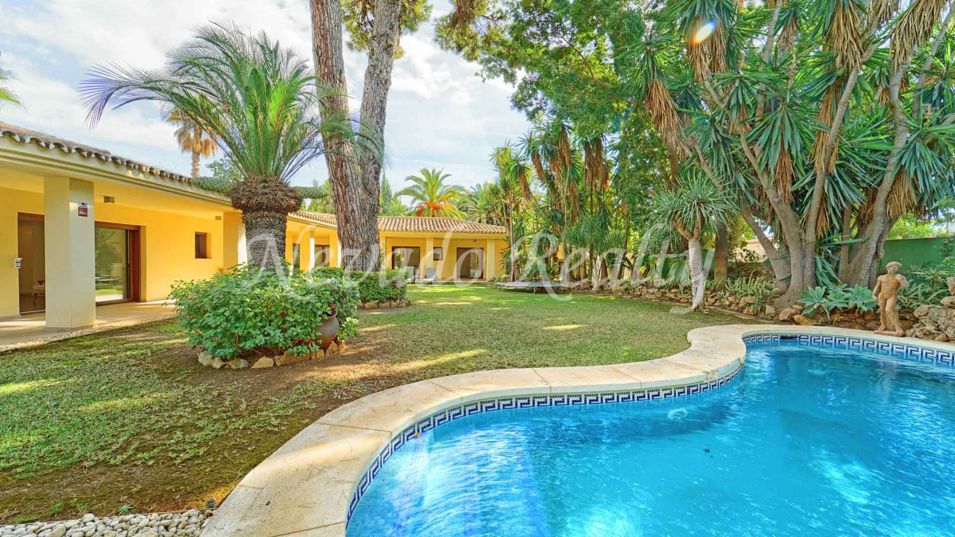 Brand new villa in Marbella Golden Mile for long term rental