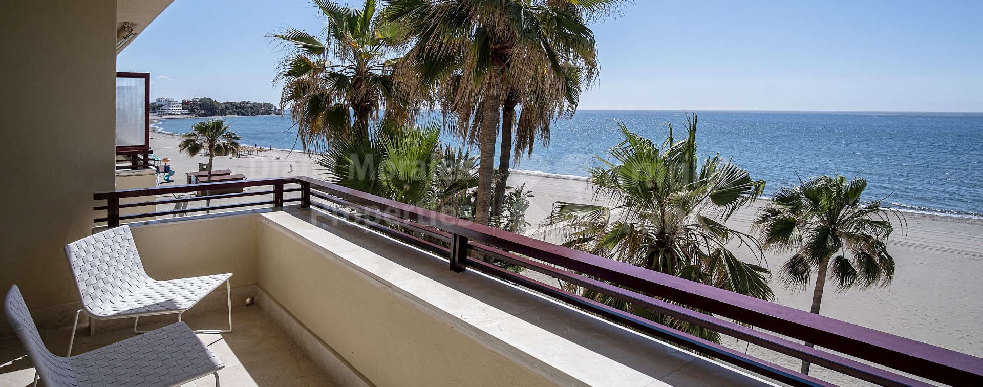 Estepona Playa, Bel appartement en première ligne de plage