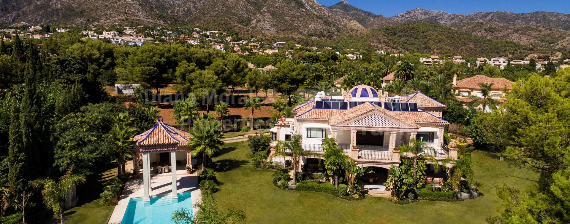 Unique masterpiece in La Quinta de Sierra Blanca