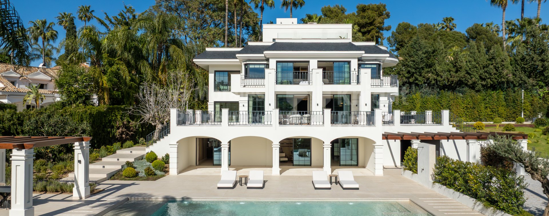 Las Brisas, Villa Monte Blanco, with a spa area and a large, mature garden