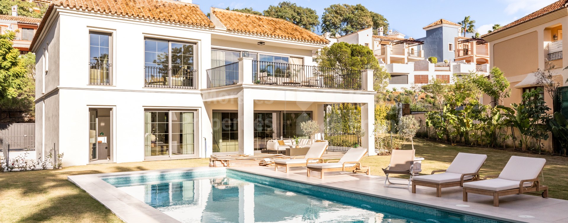 Villa Celina, casa contemporánea en Los Arqueros con vistas a la montaña